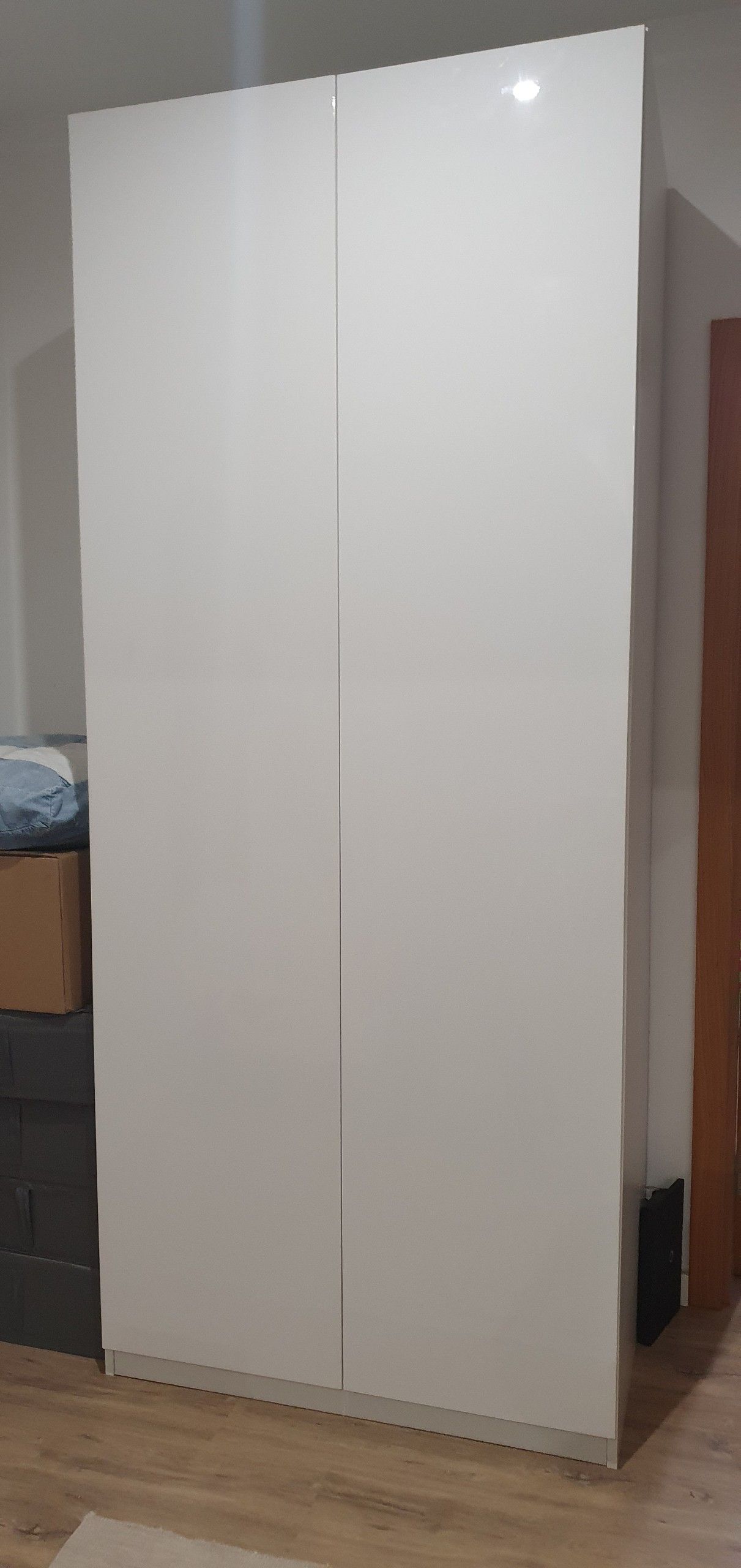 Seller photo