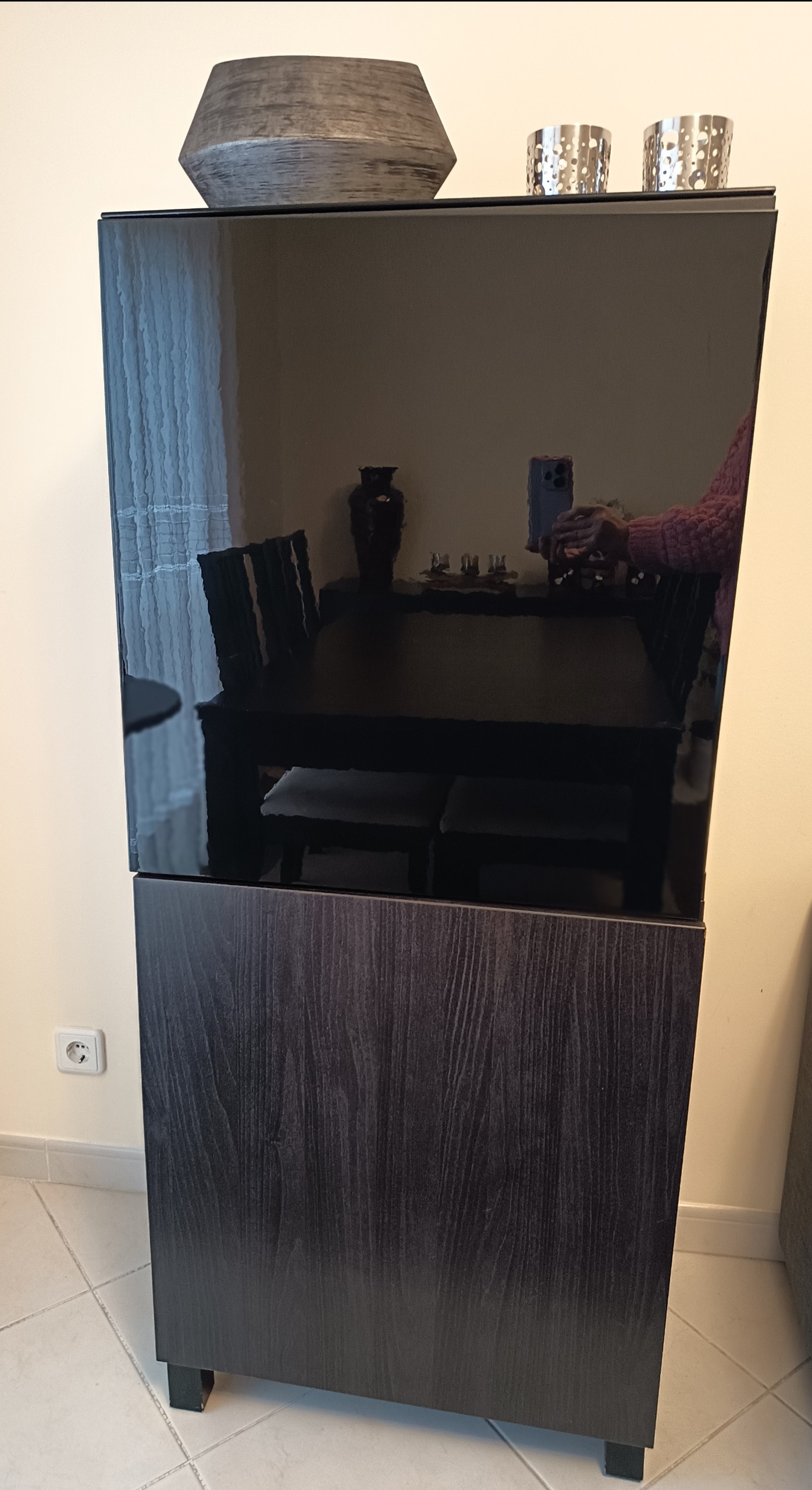 Seller photo