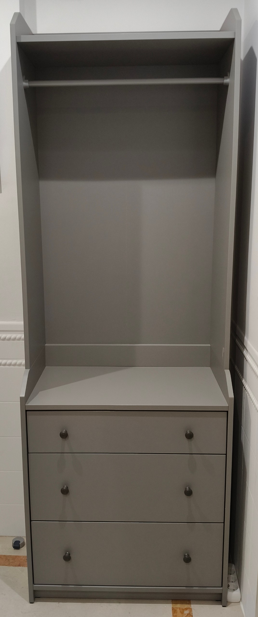 Seller photo