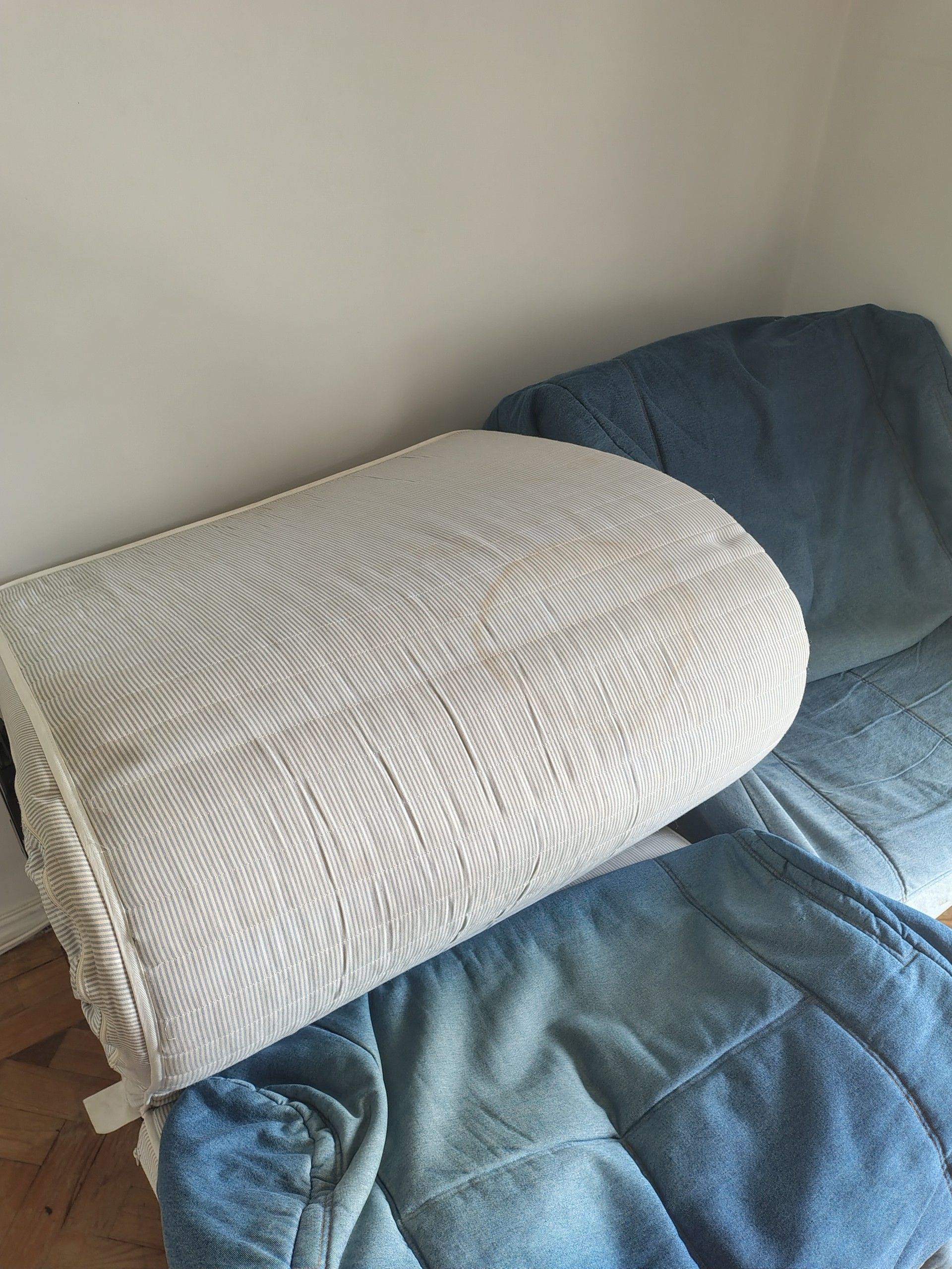 Seller photo