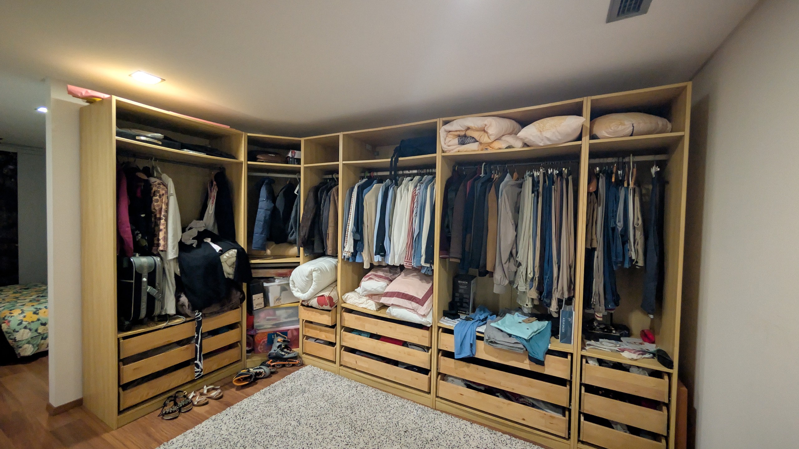 Seller photo