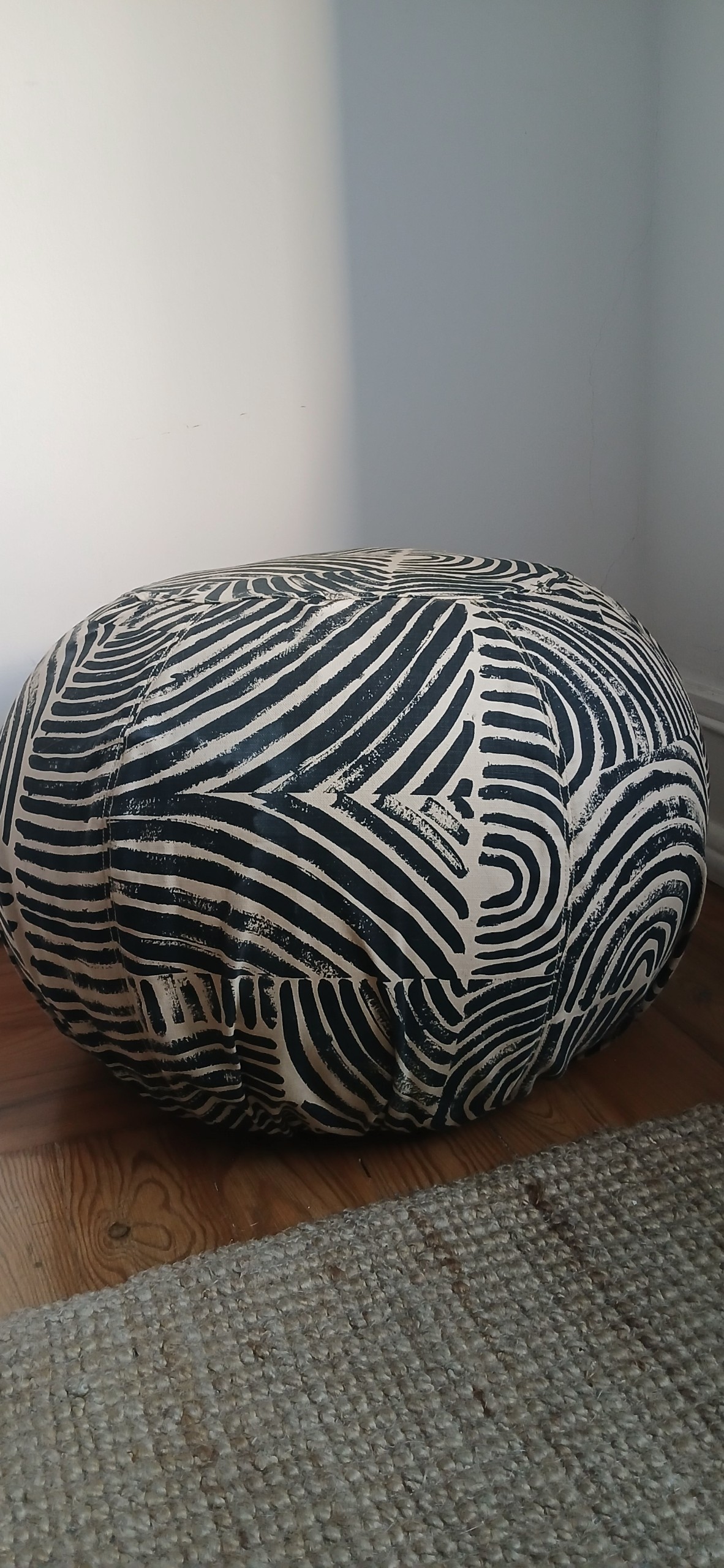Seller photo