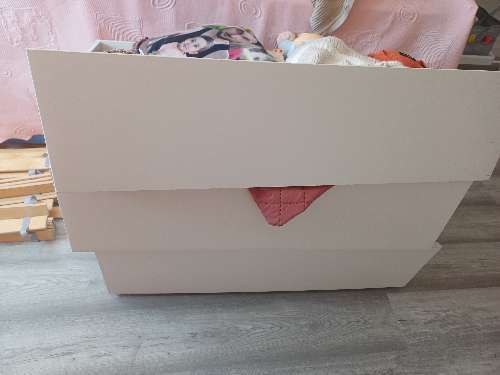 Seller photo