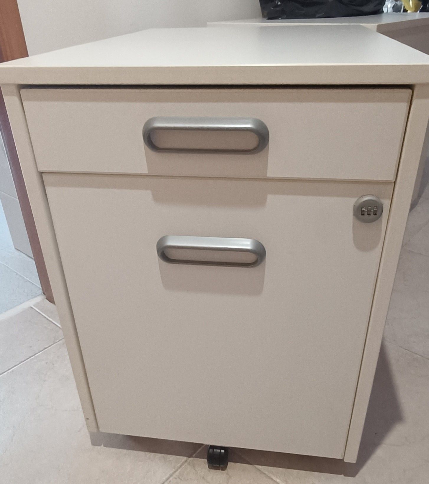 Seller photo