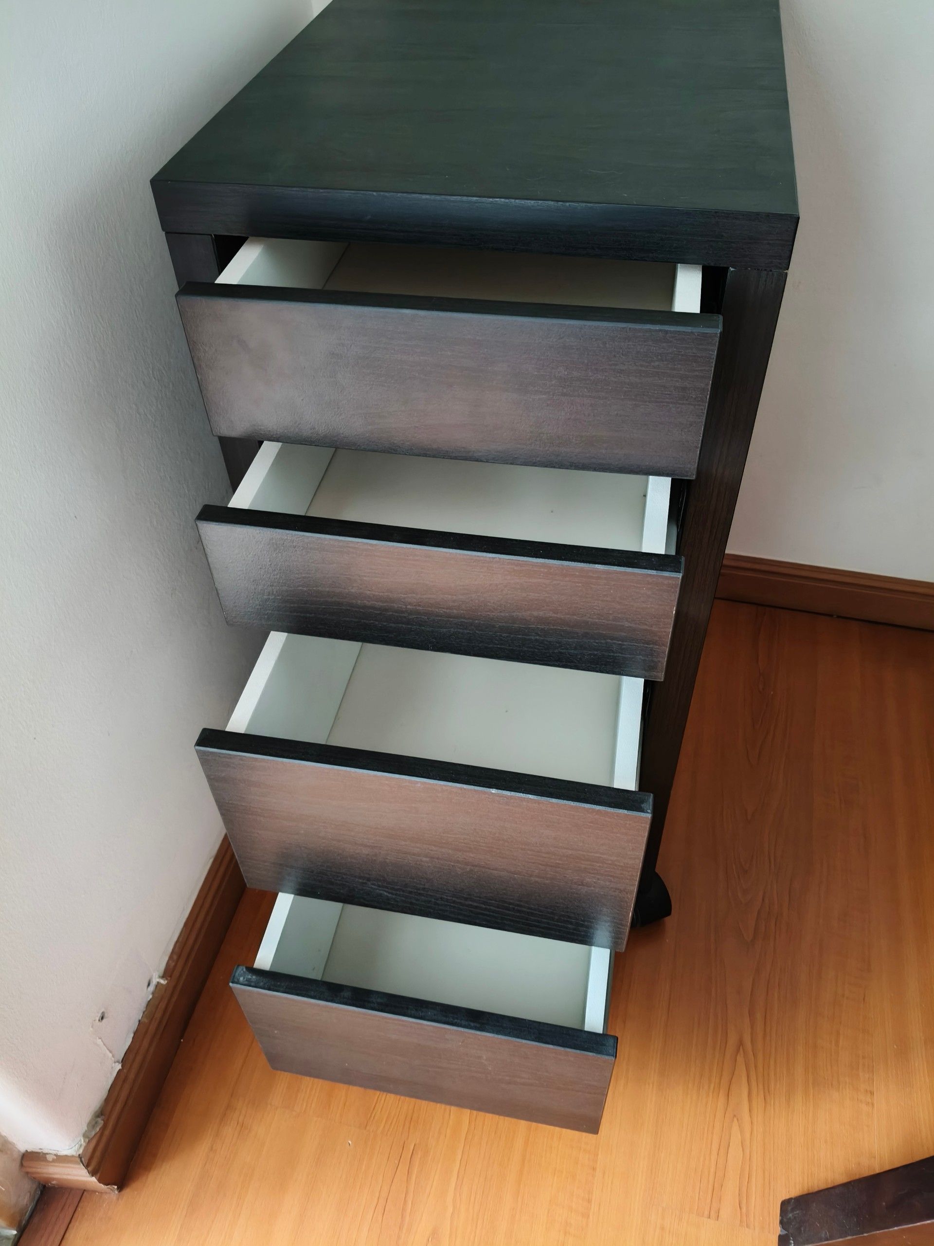 Seller photo