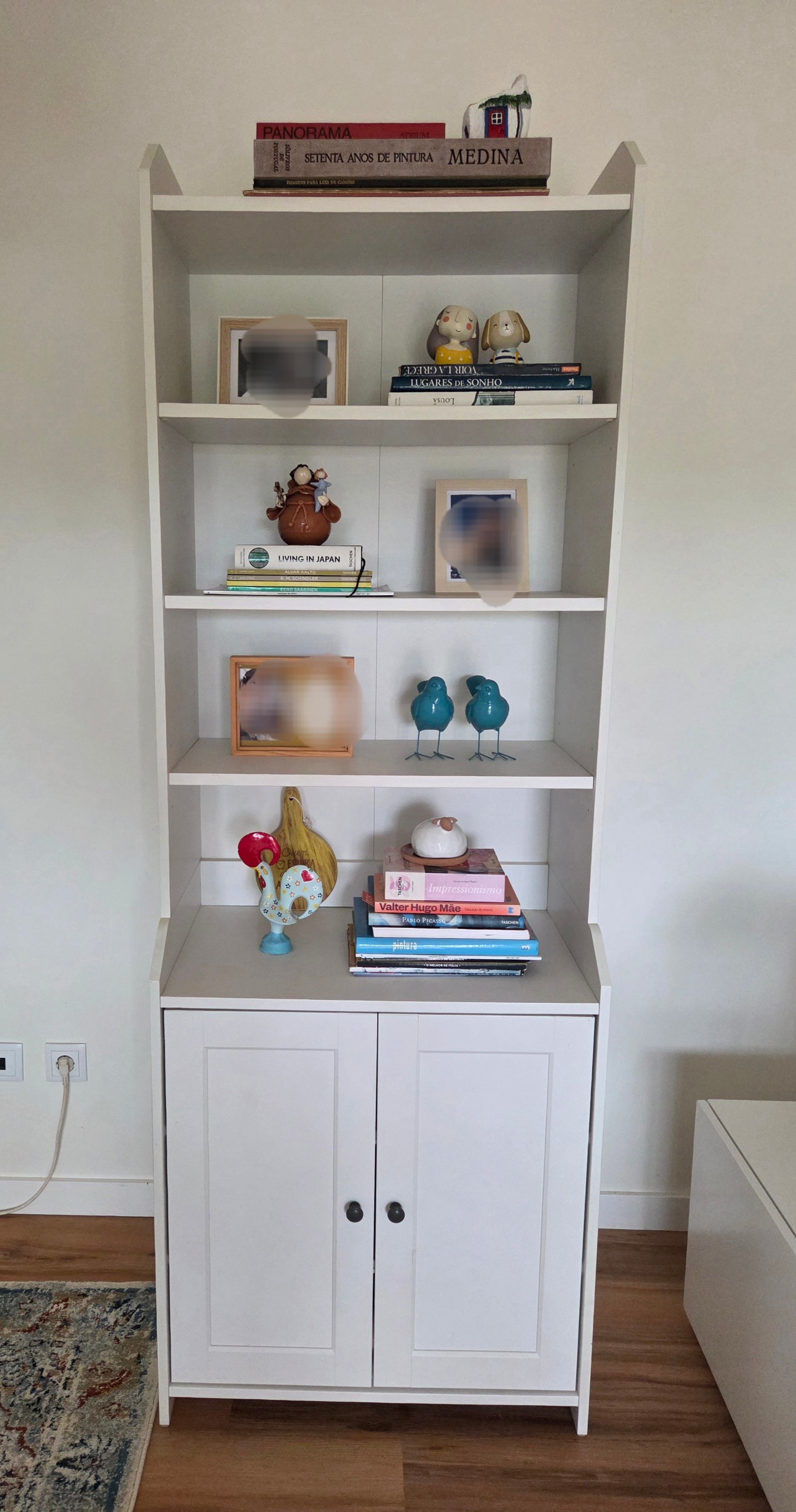 Seller photo
