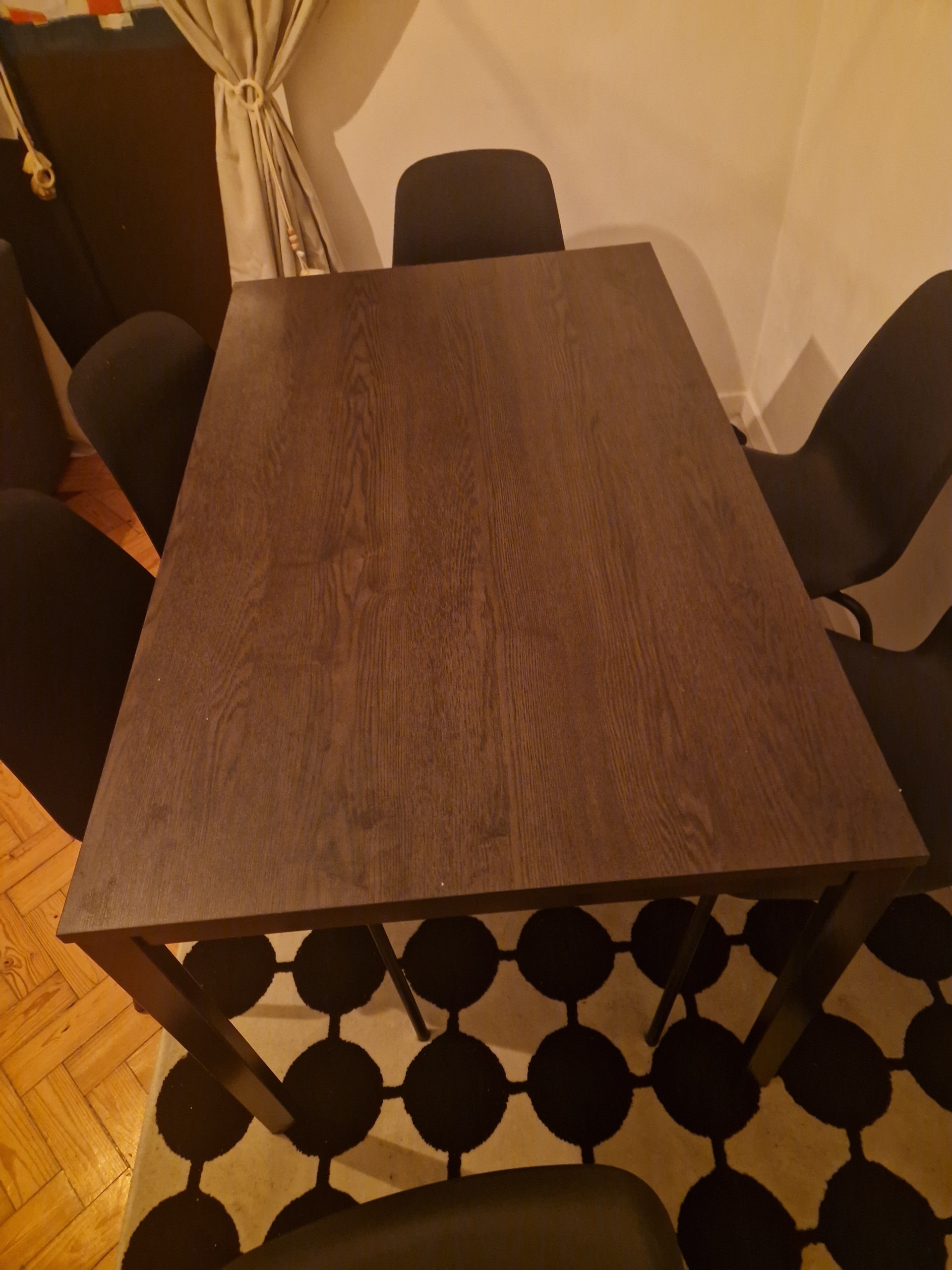 Seller photo