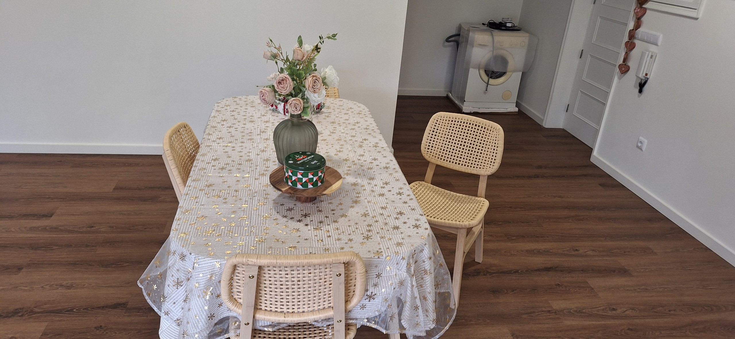Seller photo