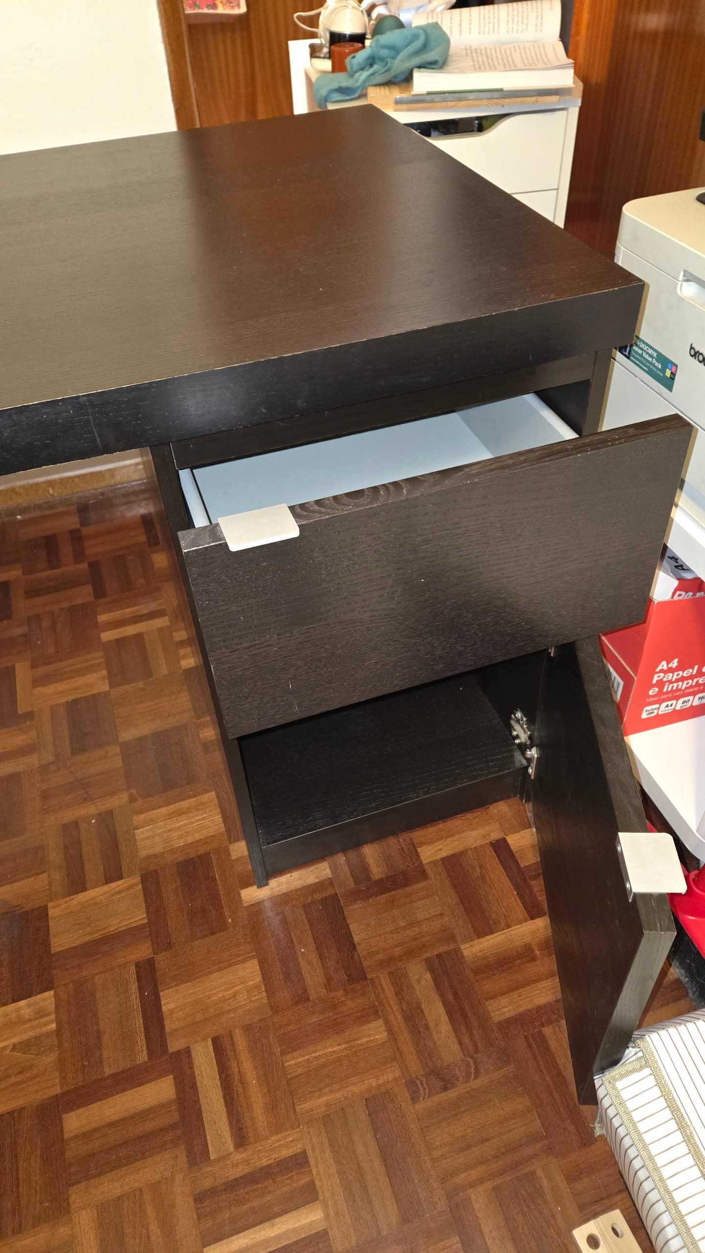 Seller photo