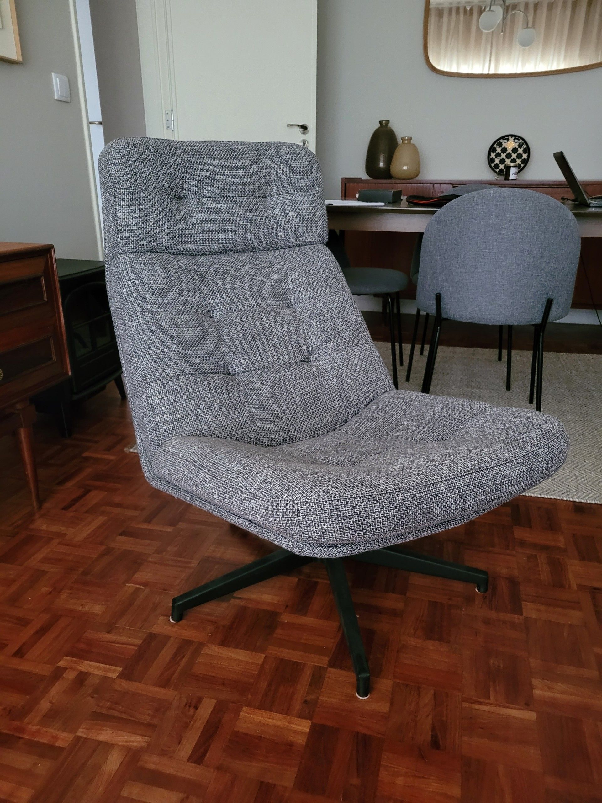 Seller photo