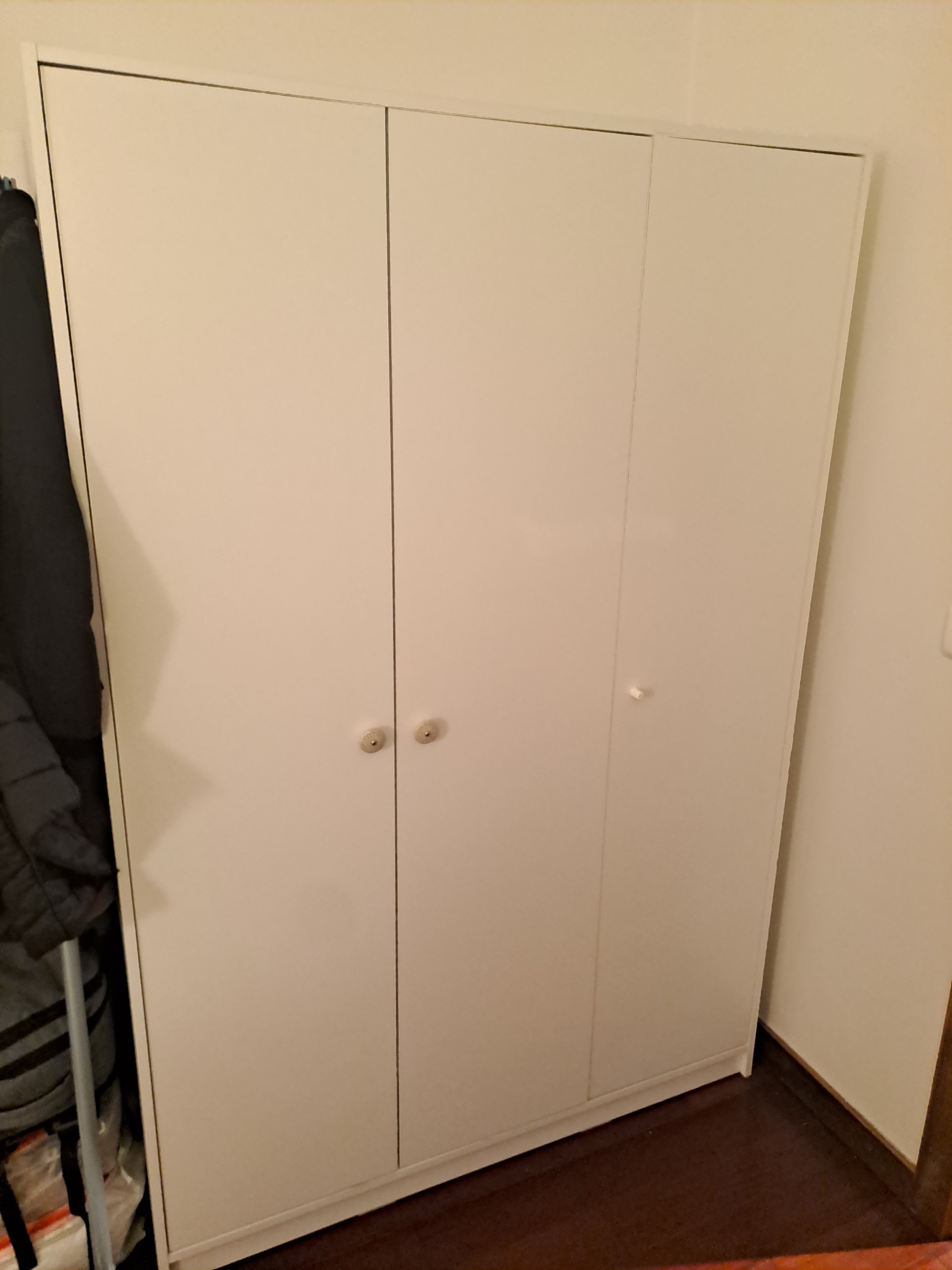 Seller photo