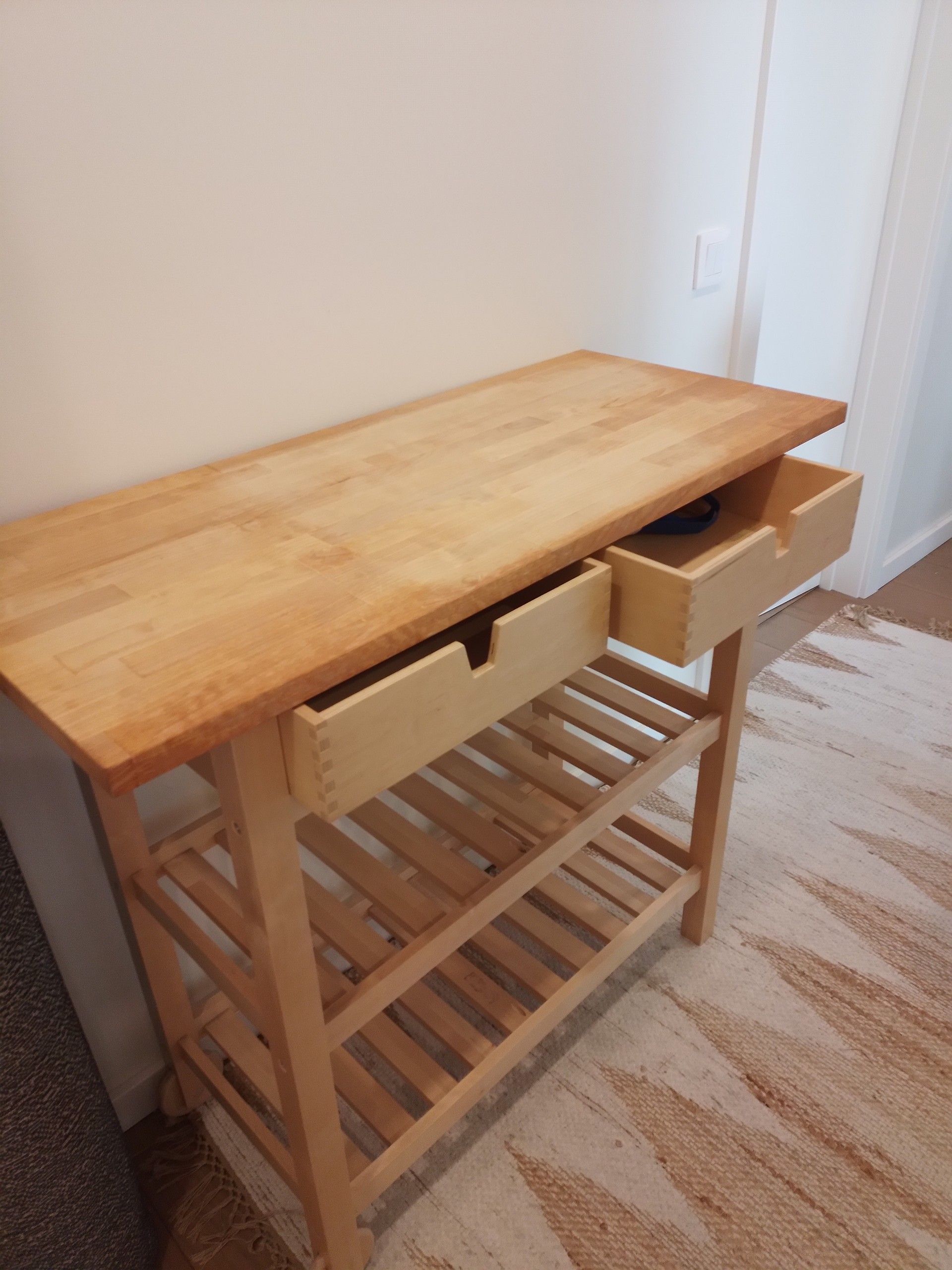 Seller photo