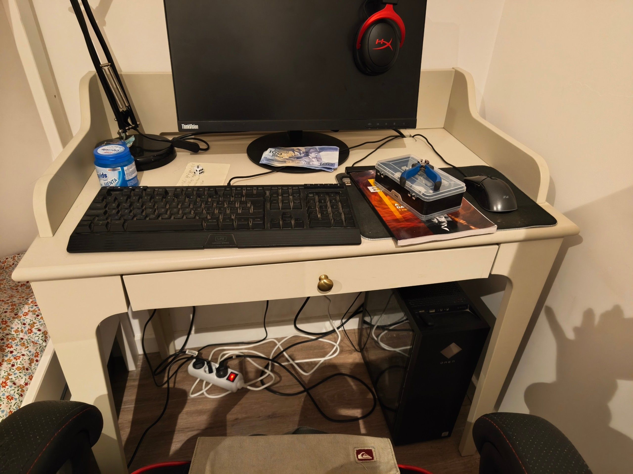 Seller photo