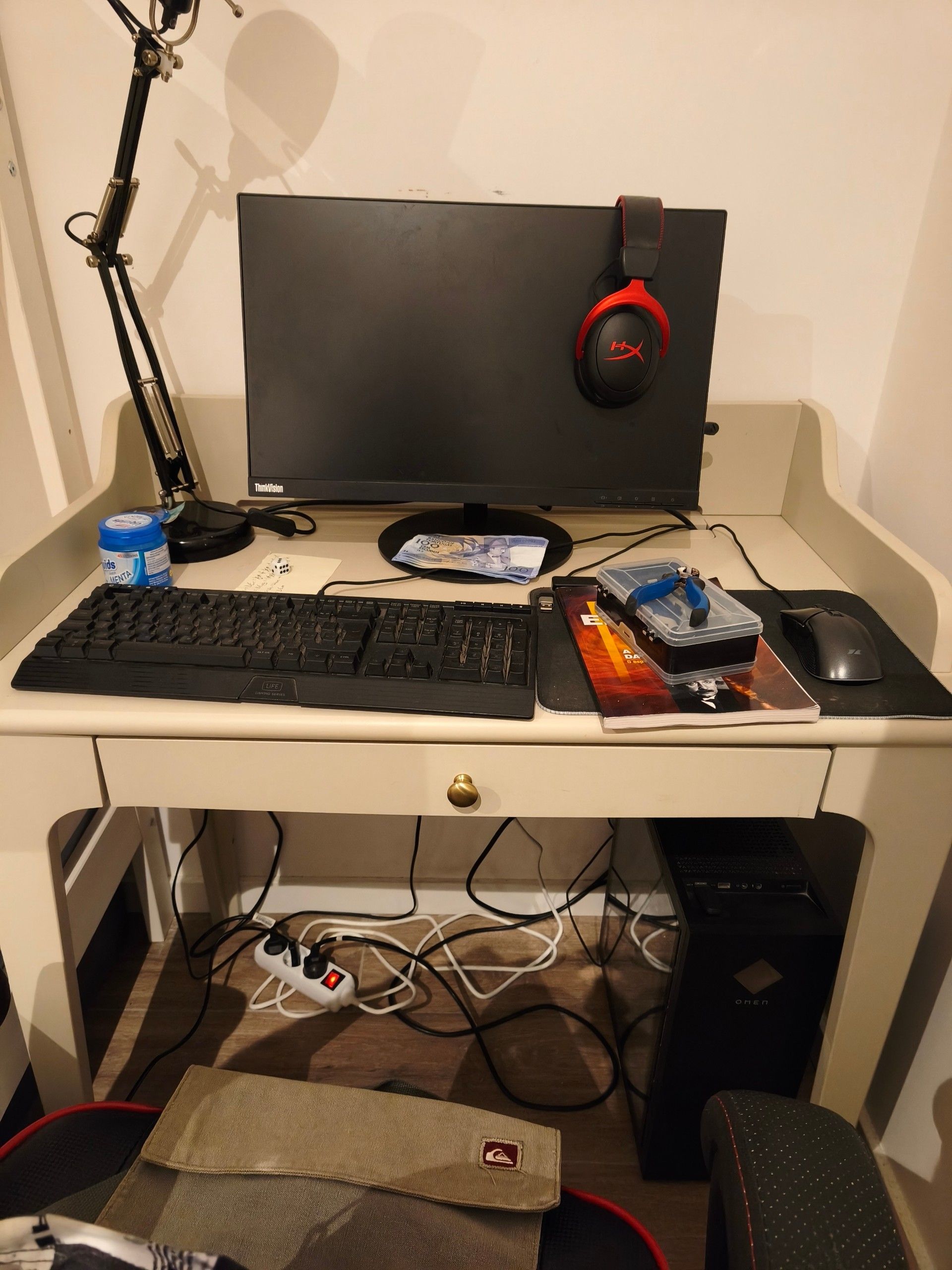 Seller photo