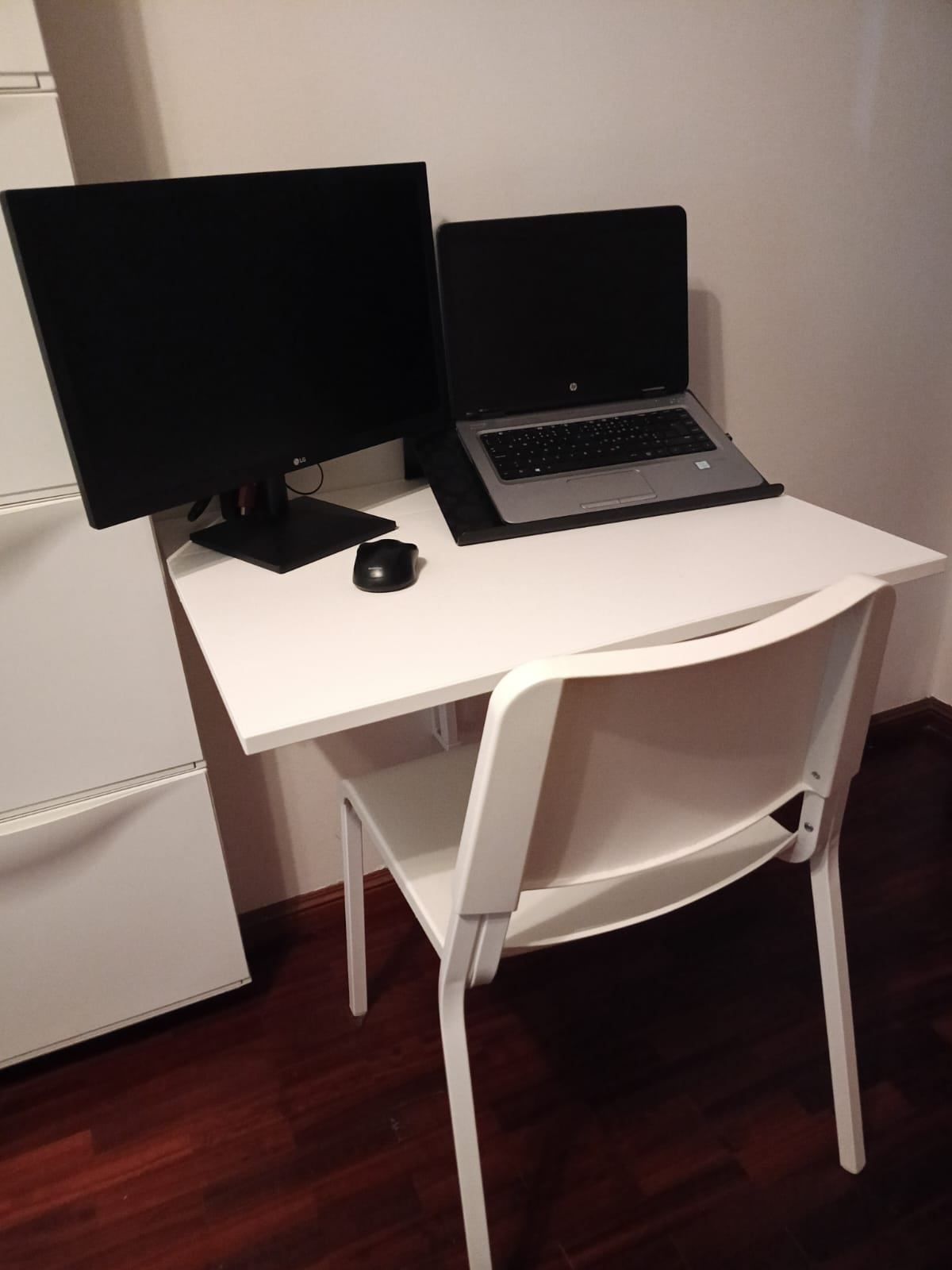Seller photo
