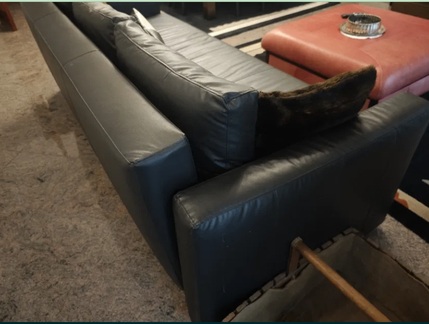 Seller photo