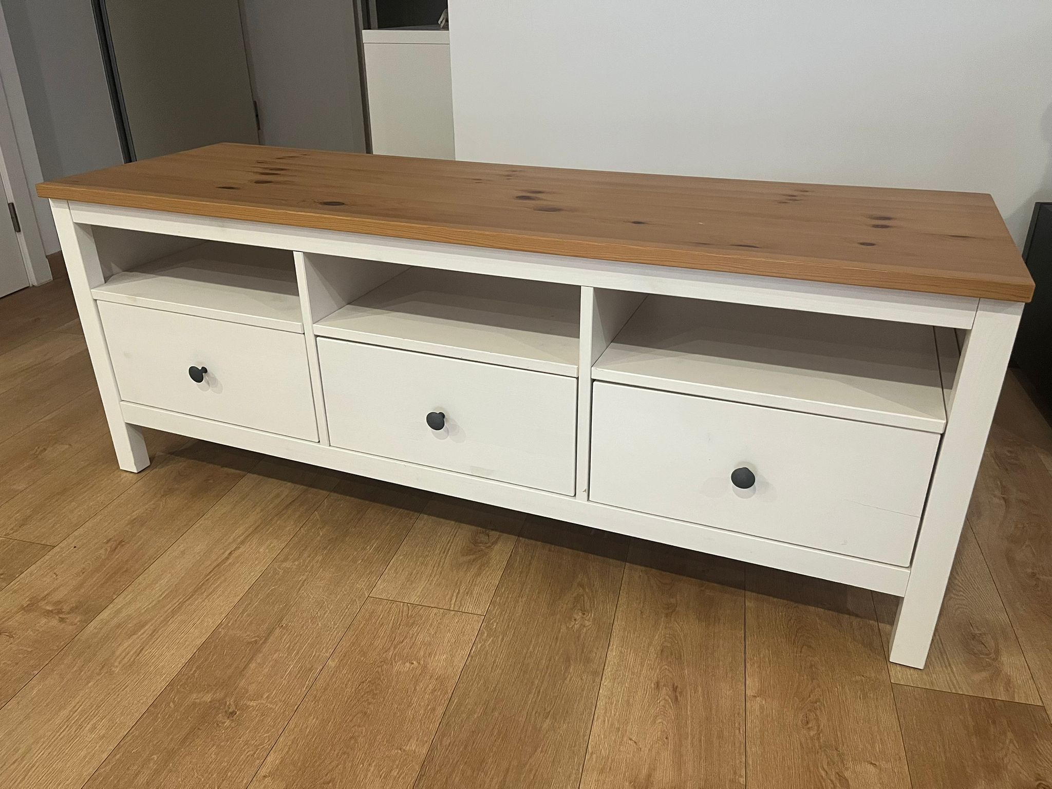 Seller photo