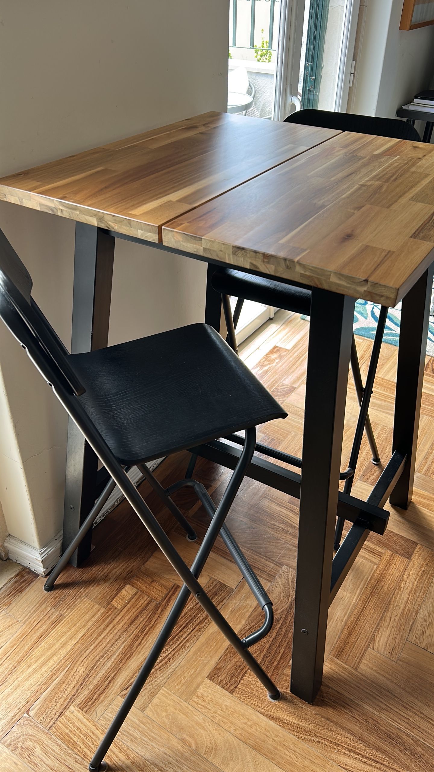 Seller photo