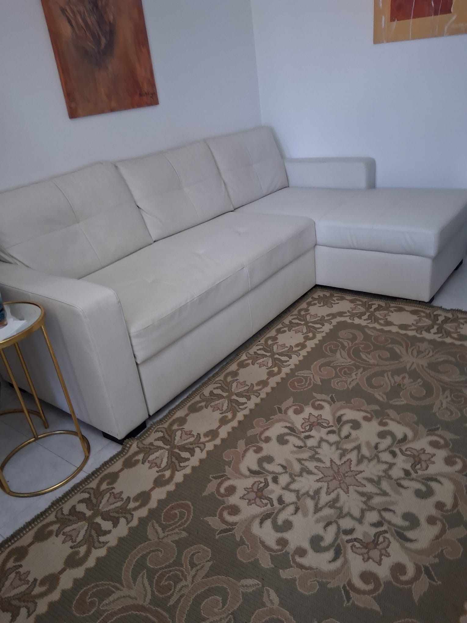 Seller photo