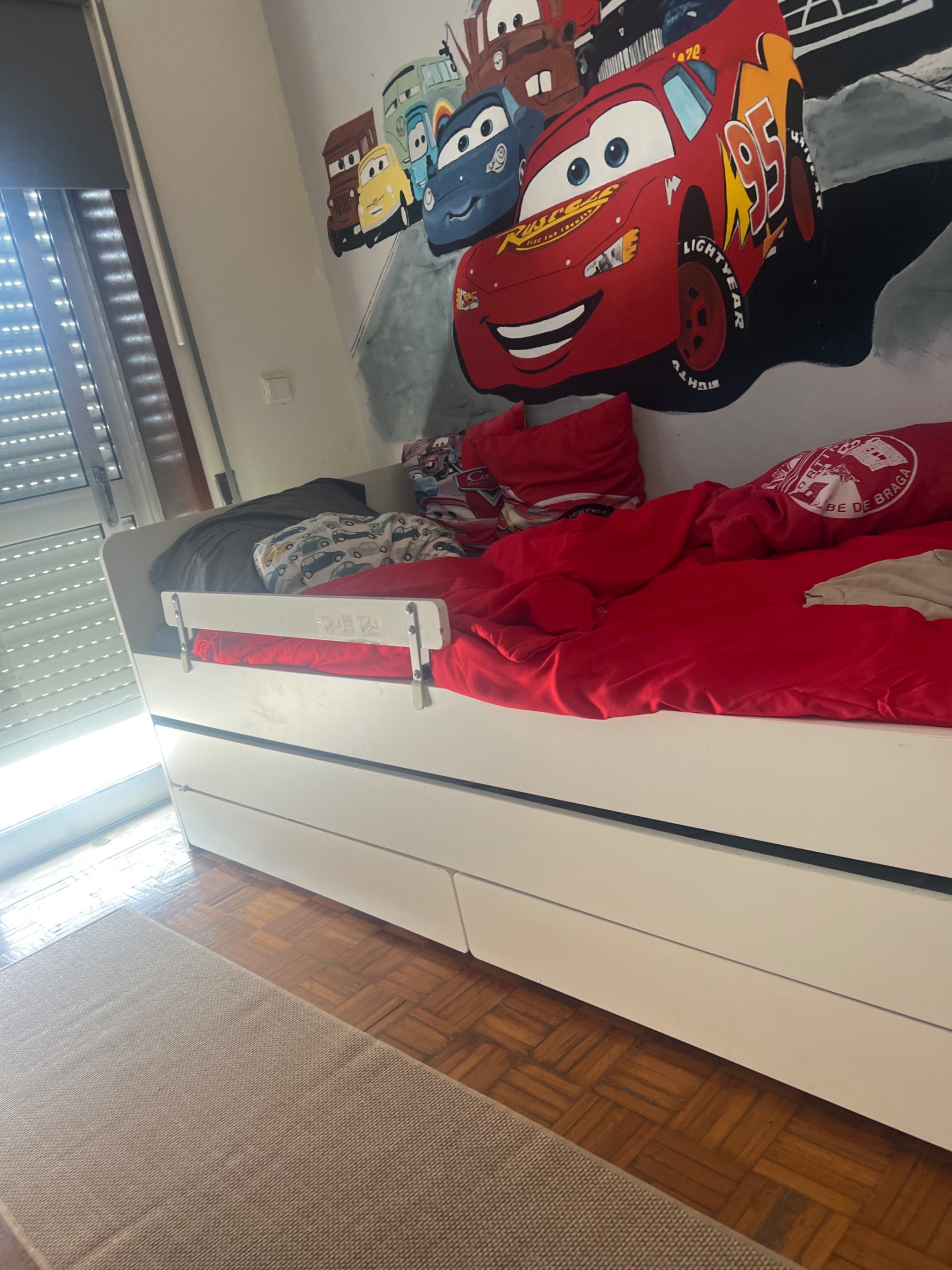 Seller photo