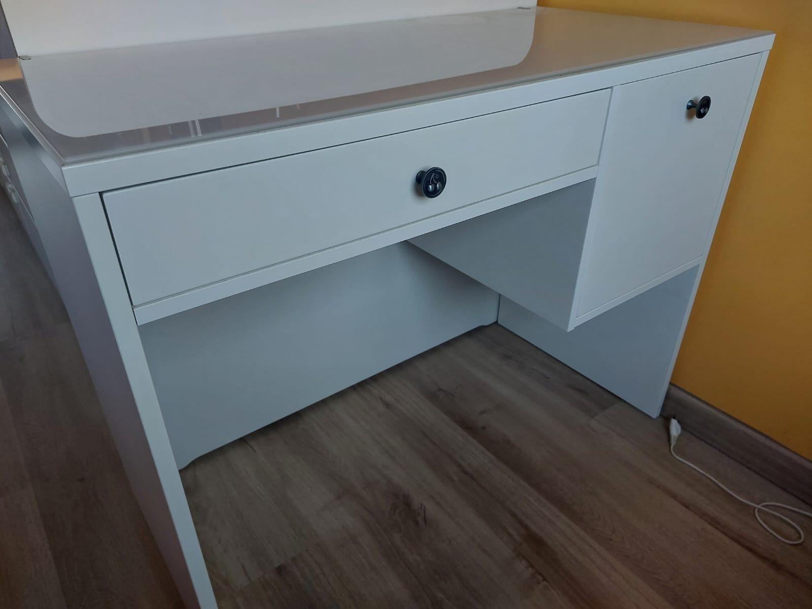 Seller photo