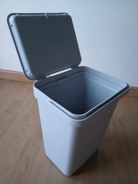 Seller photo