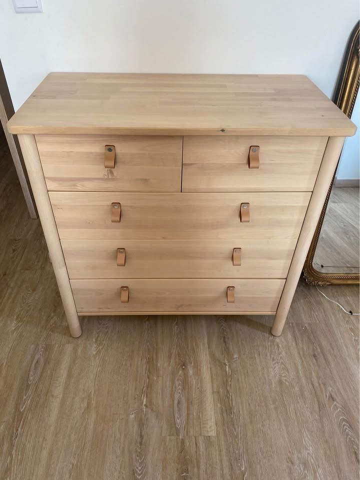 Seller photo