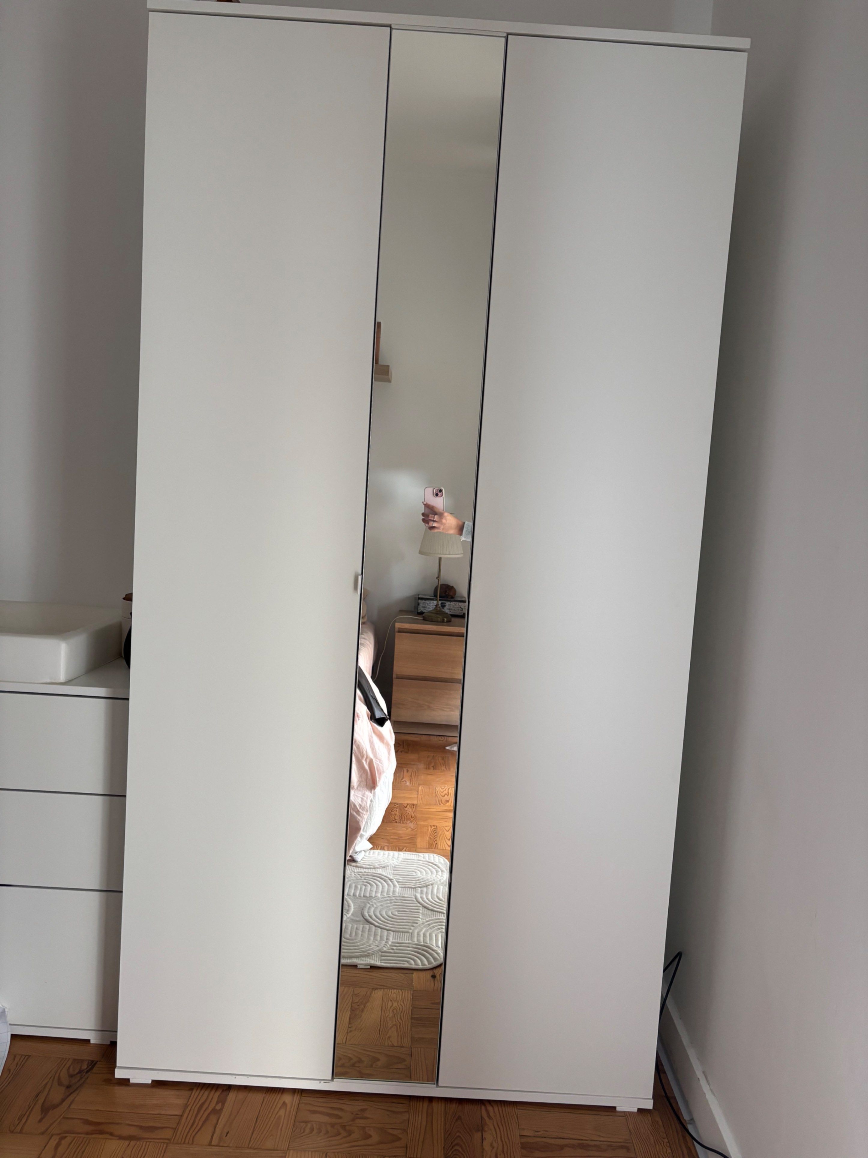 Seller photo