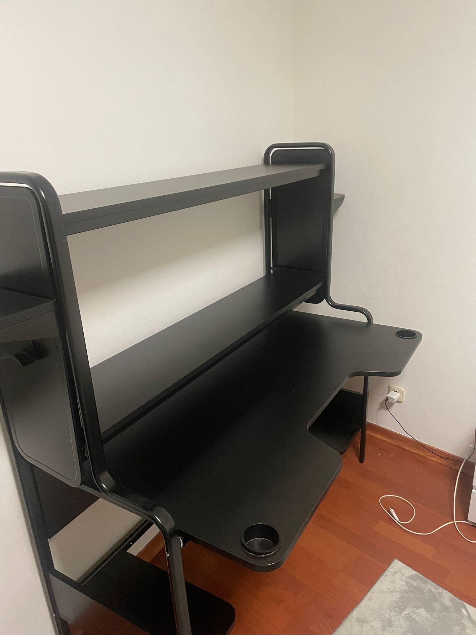 Seller photo