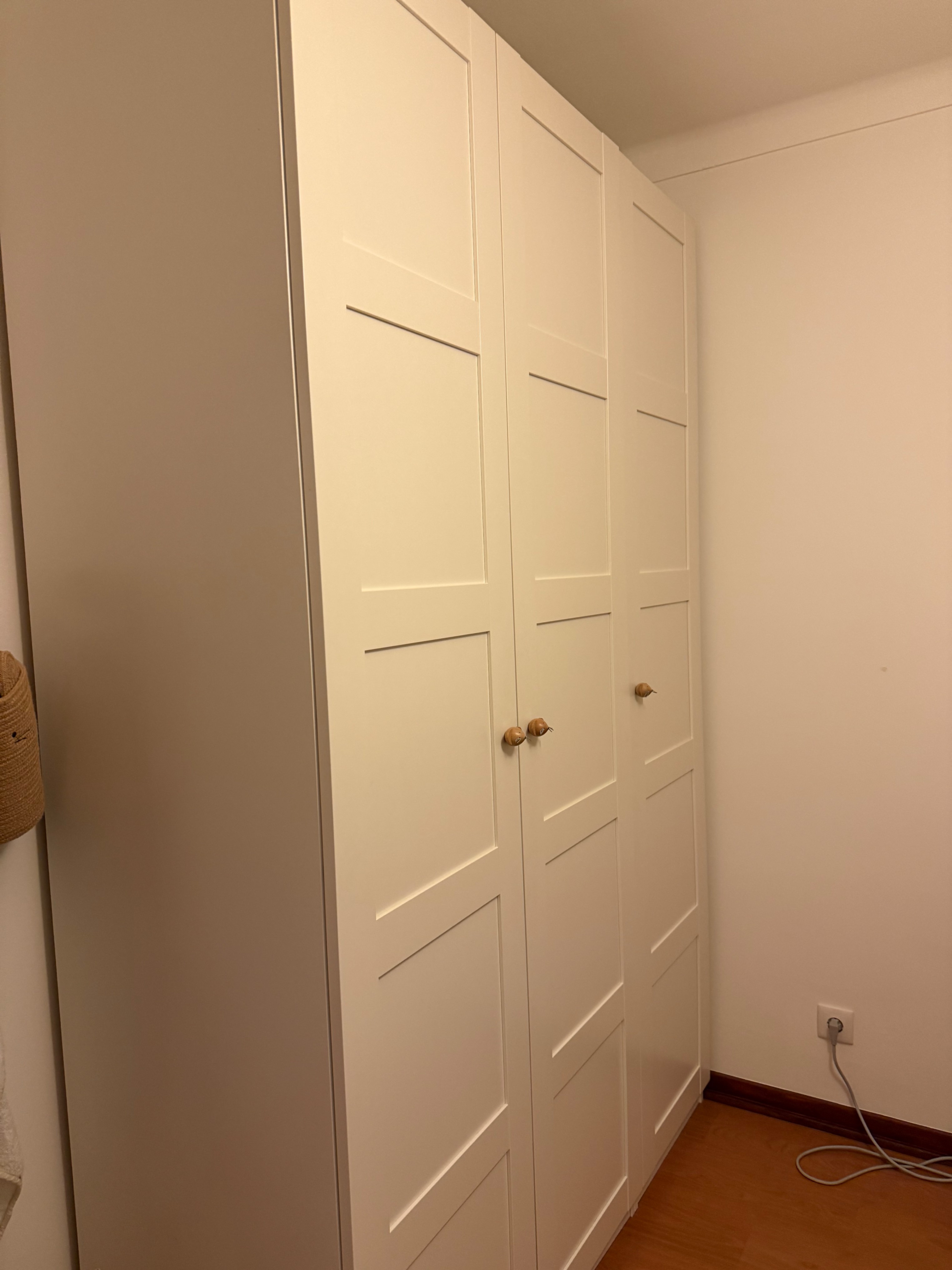 Seller photo