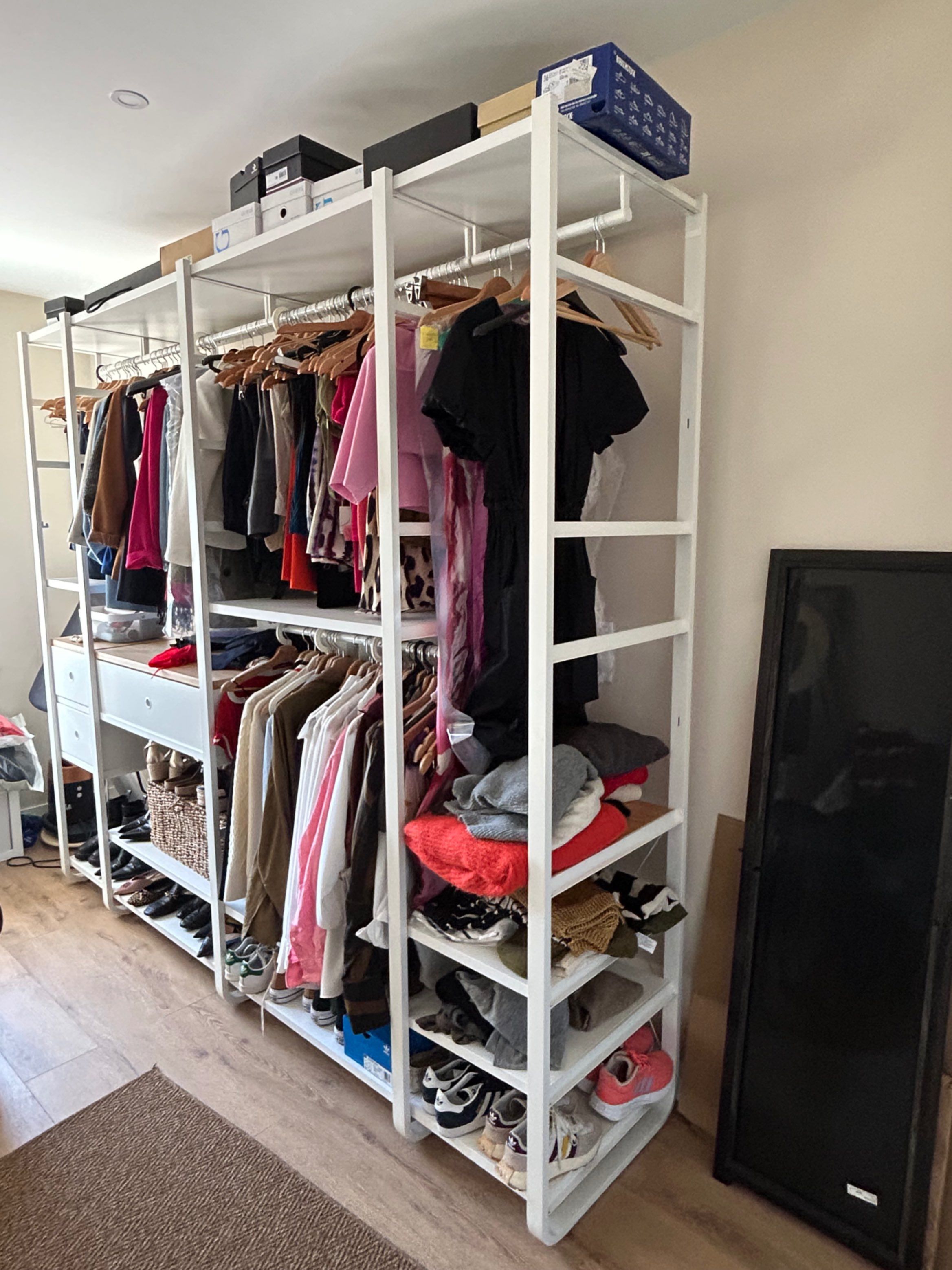 Seller photo