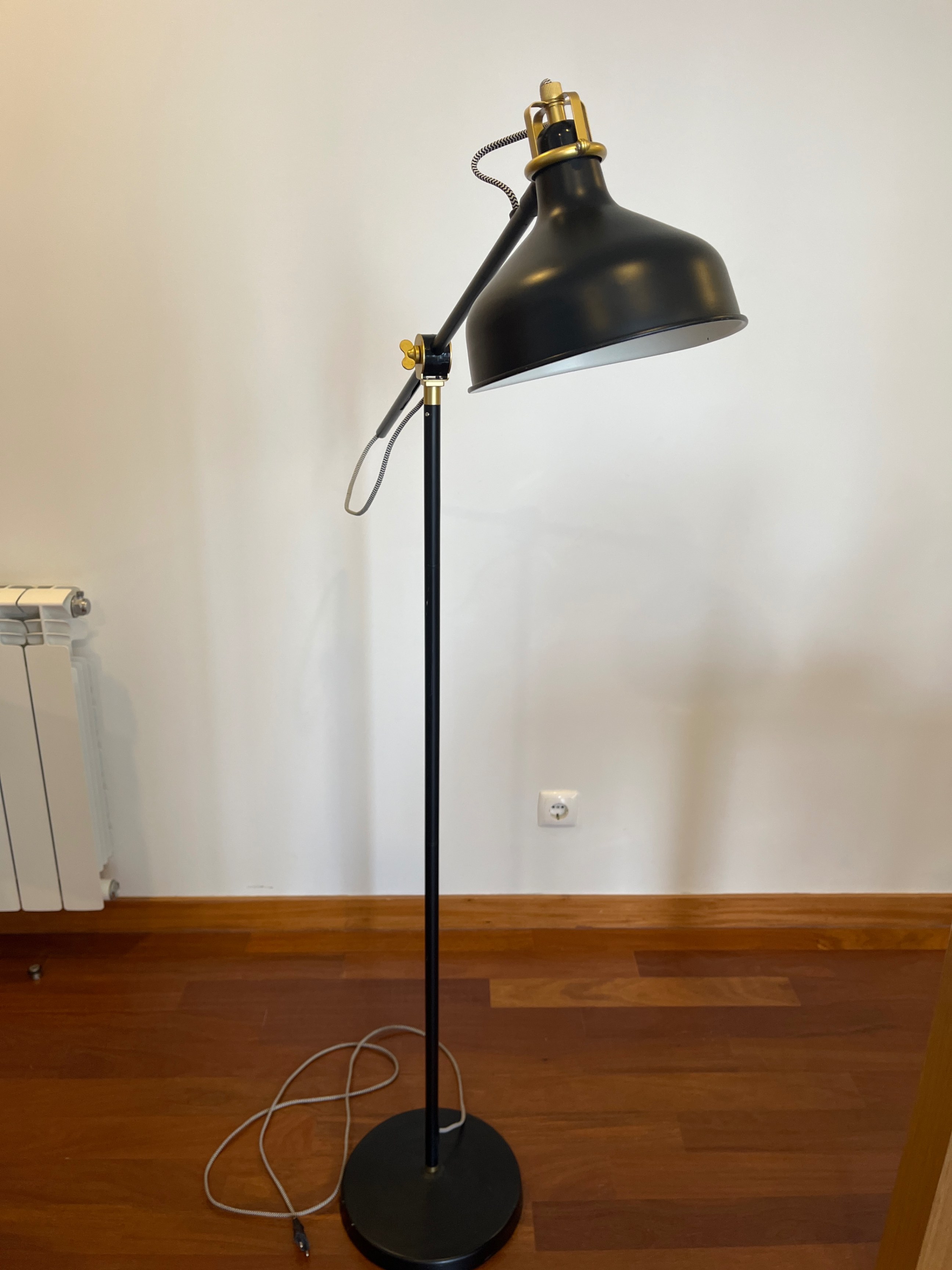 Seller photo