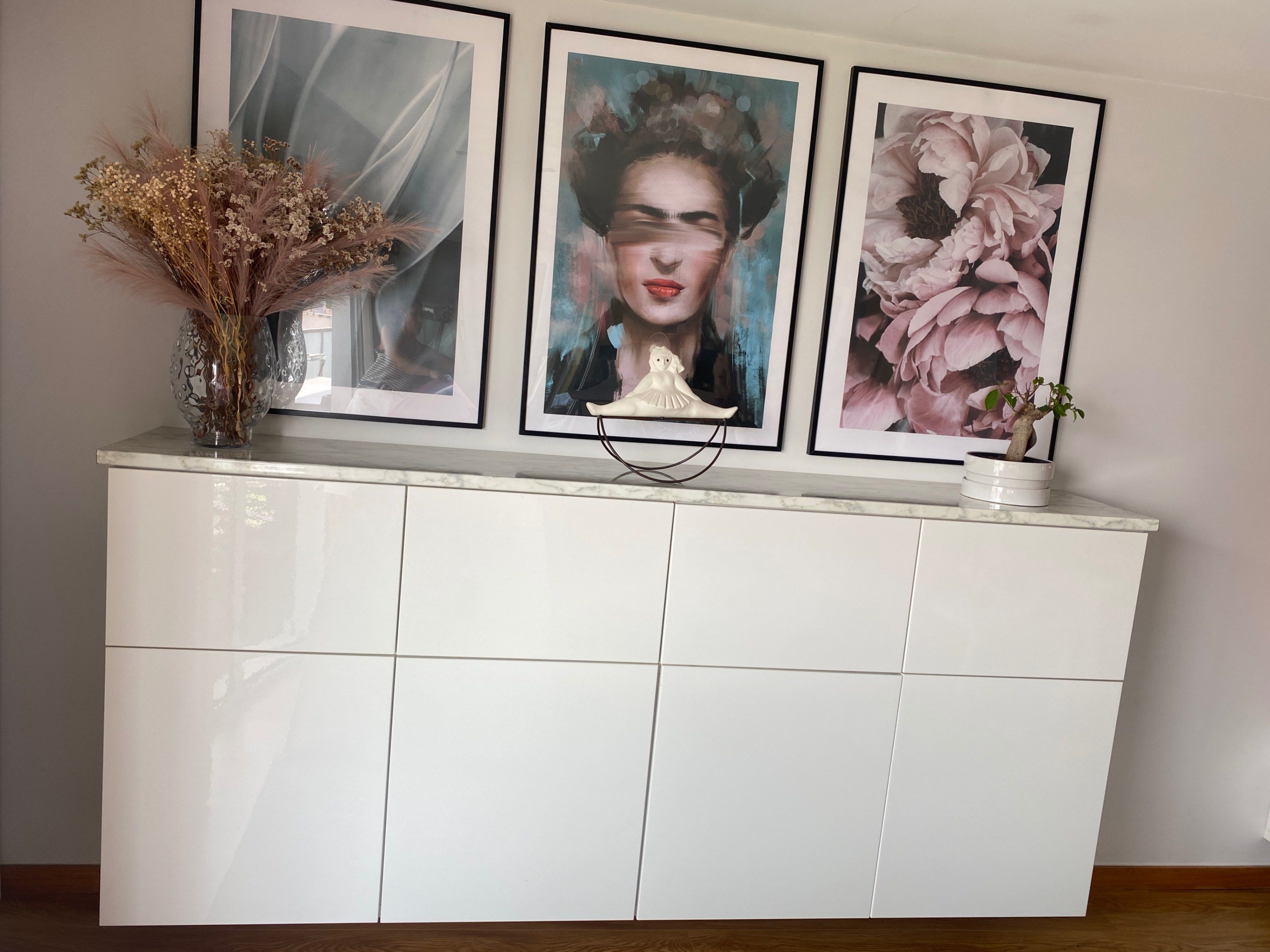 Seller photo