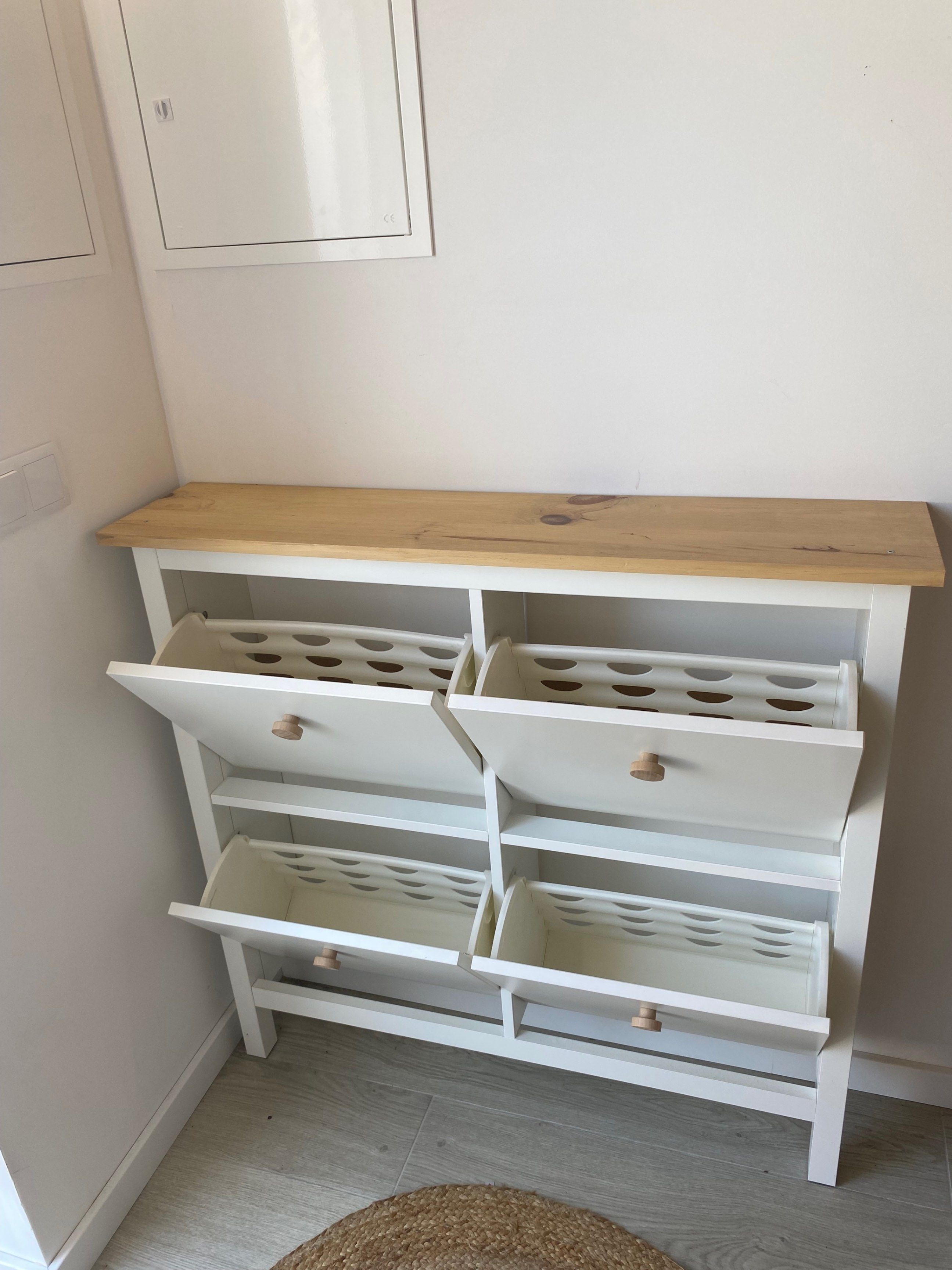 Seller photo