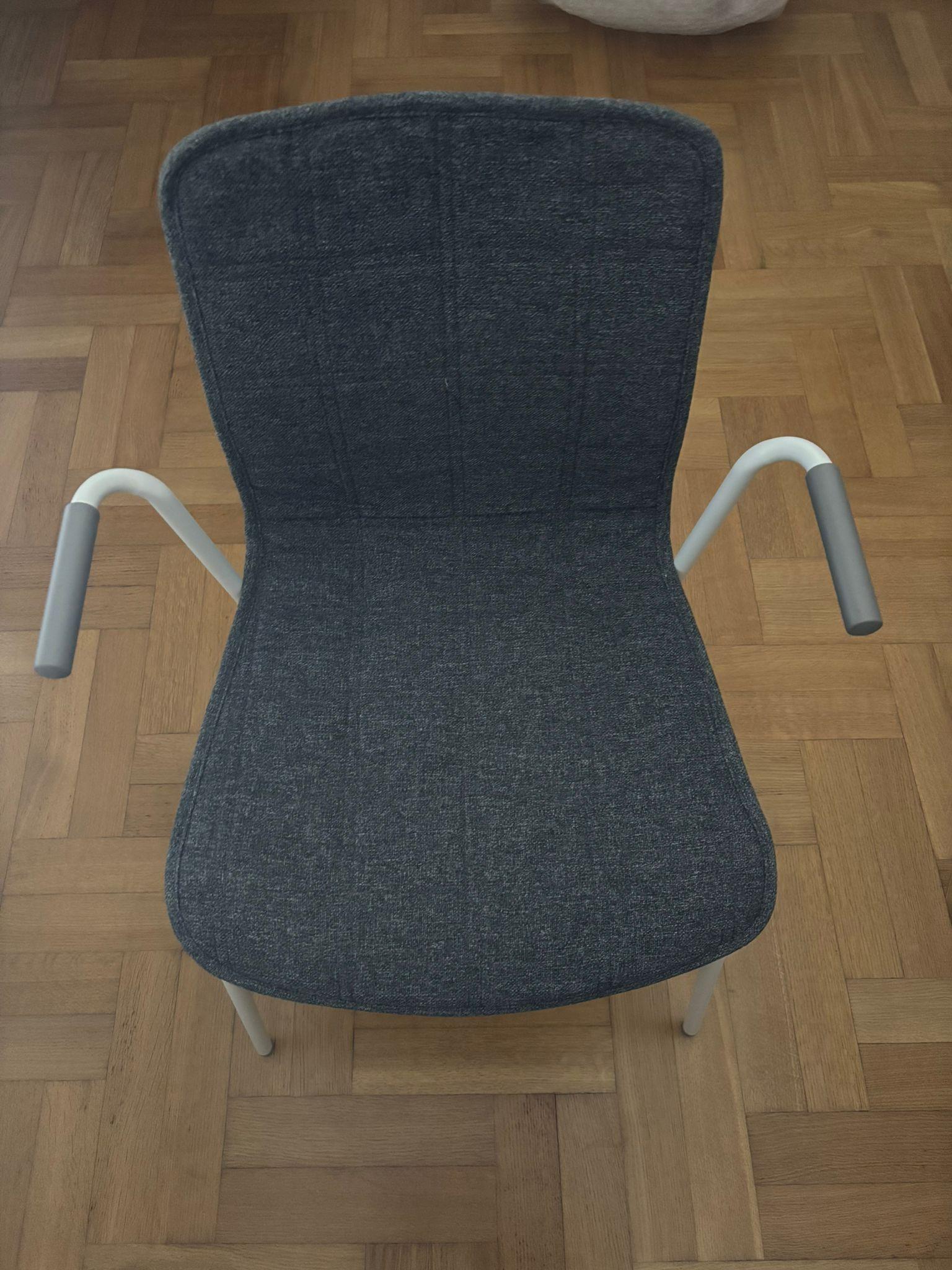 Seller photo