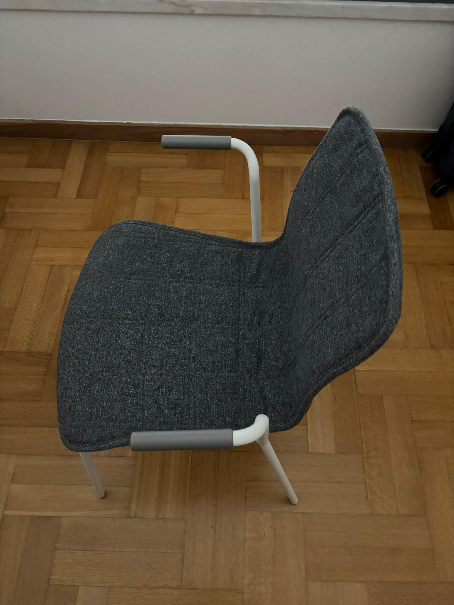 Seller photo