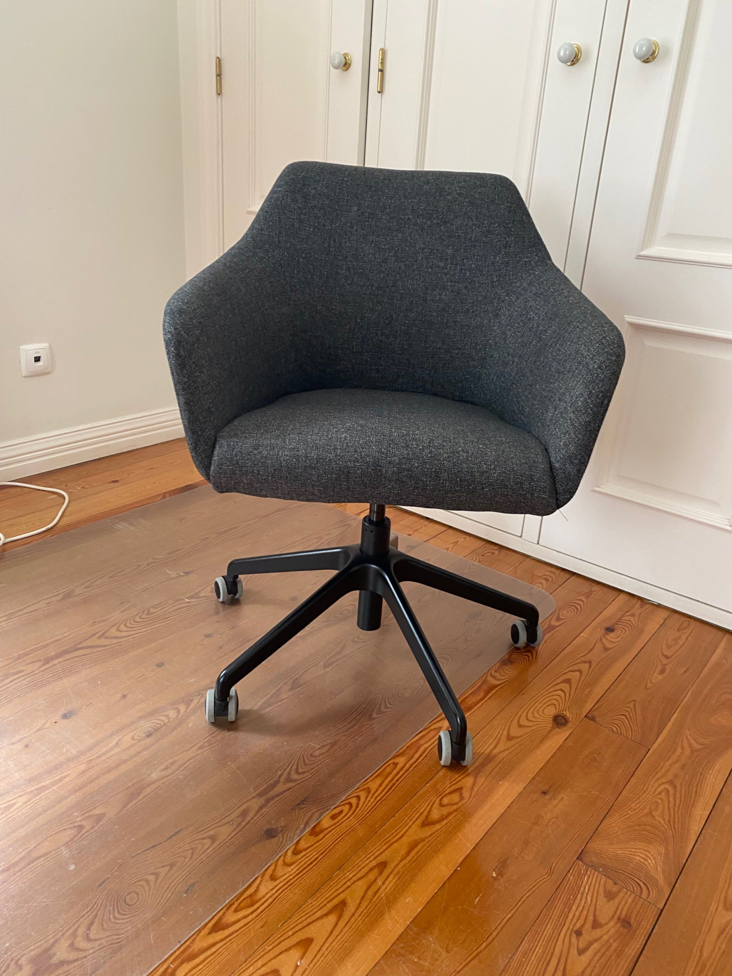 Seller photo