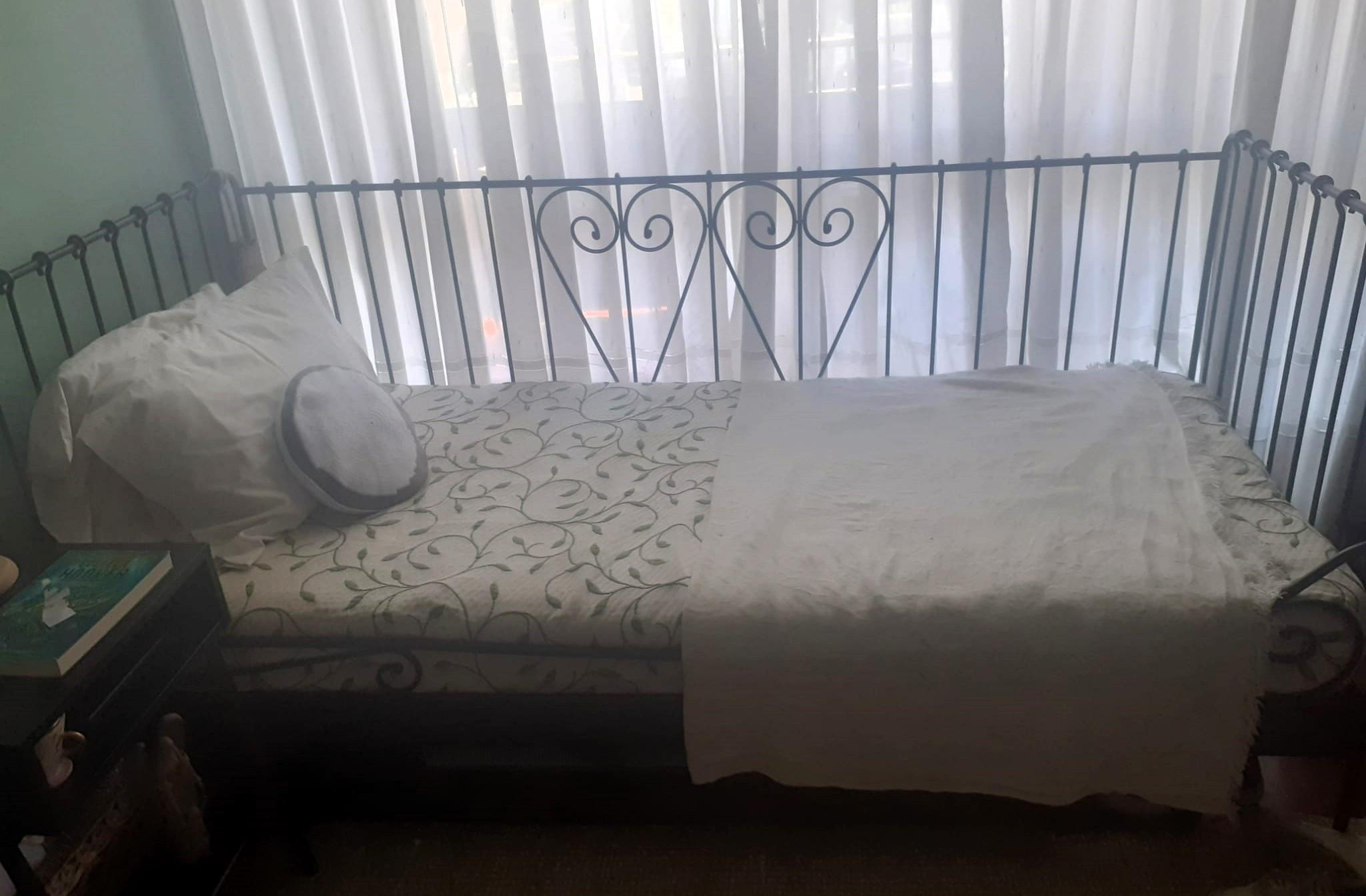 Seller photo