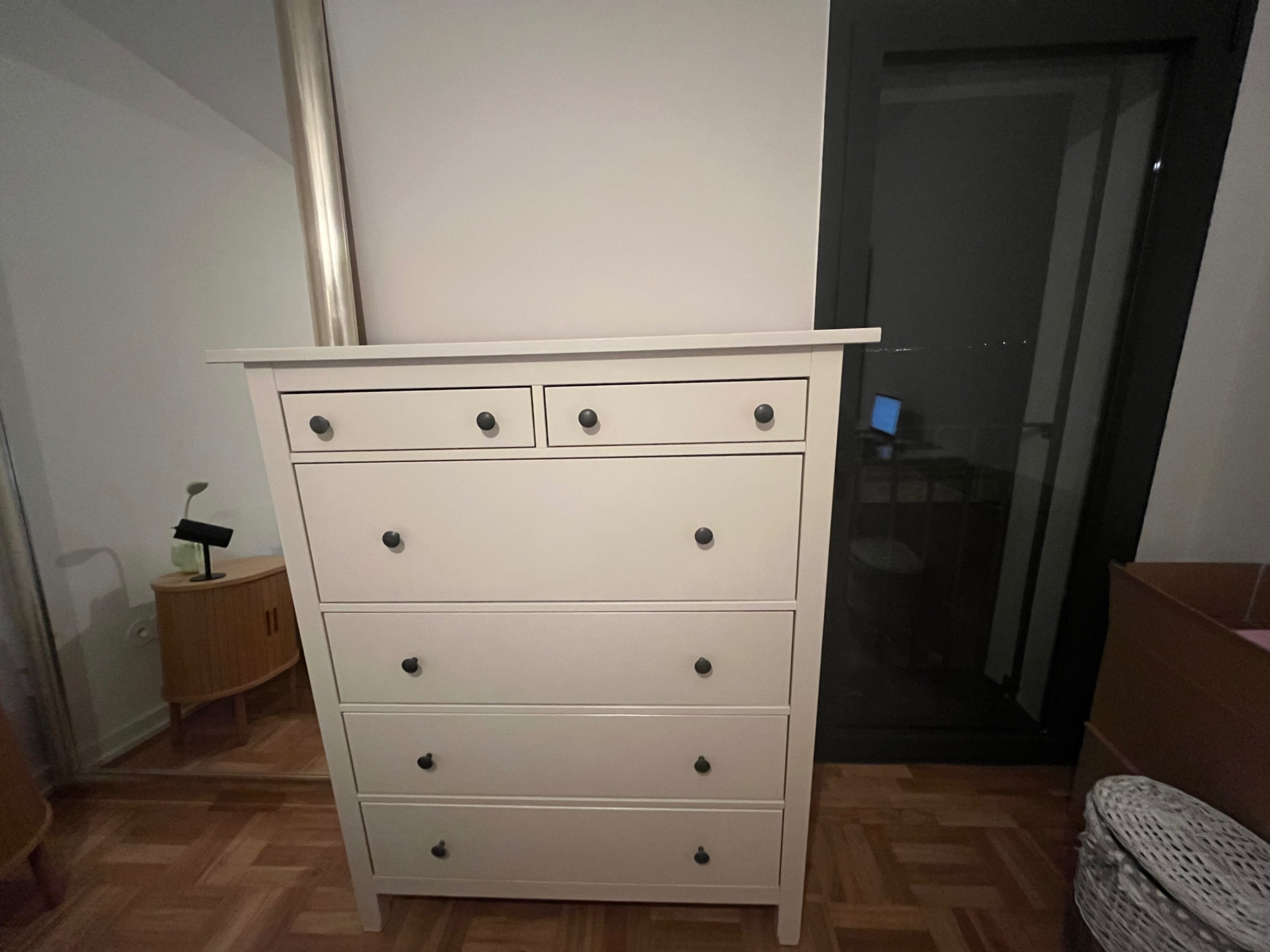 Seller photo