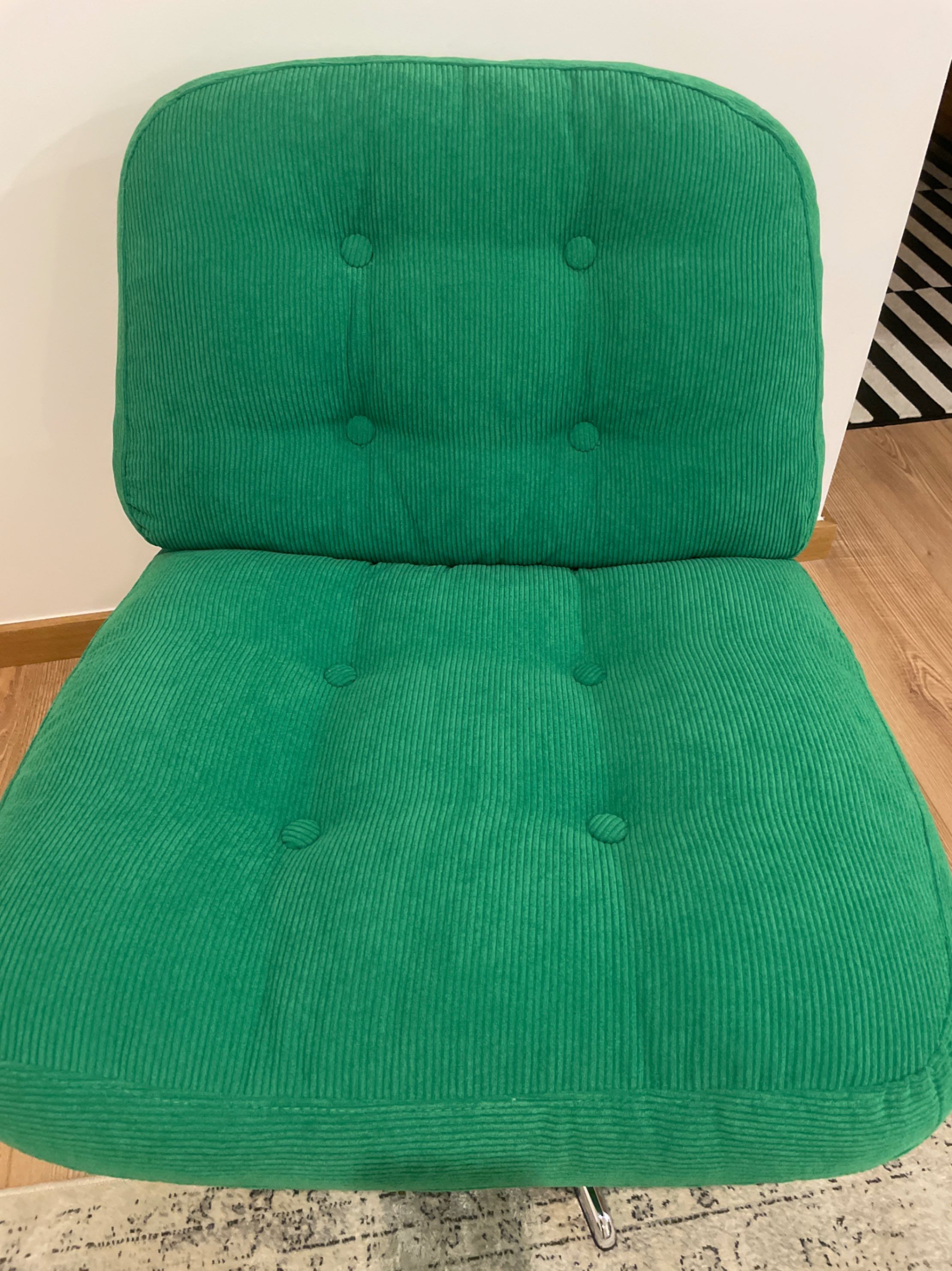 Seller photo