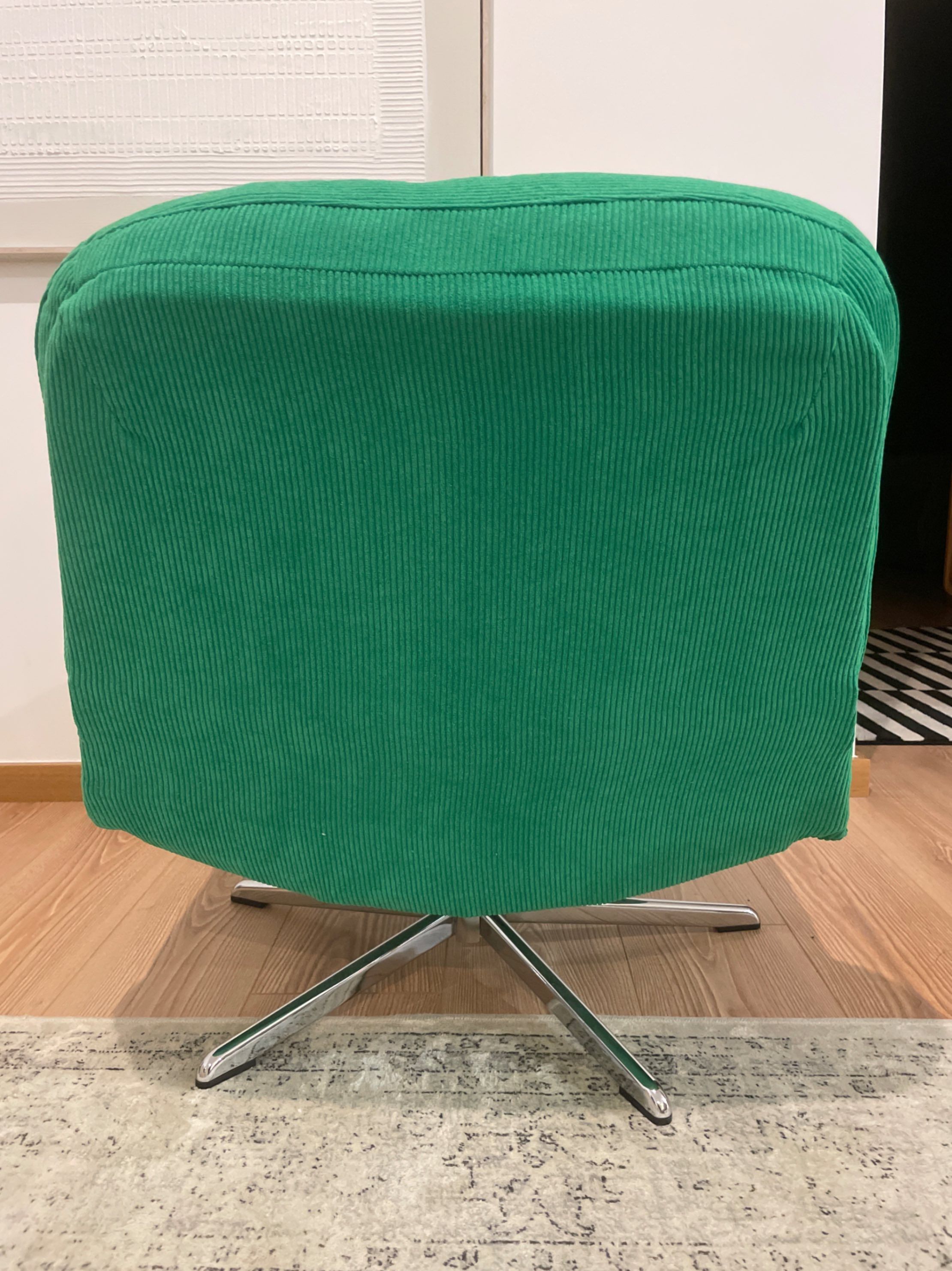 Seller photo