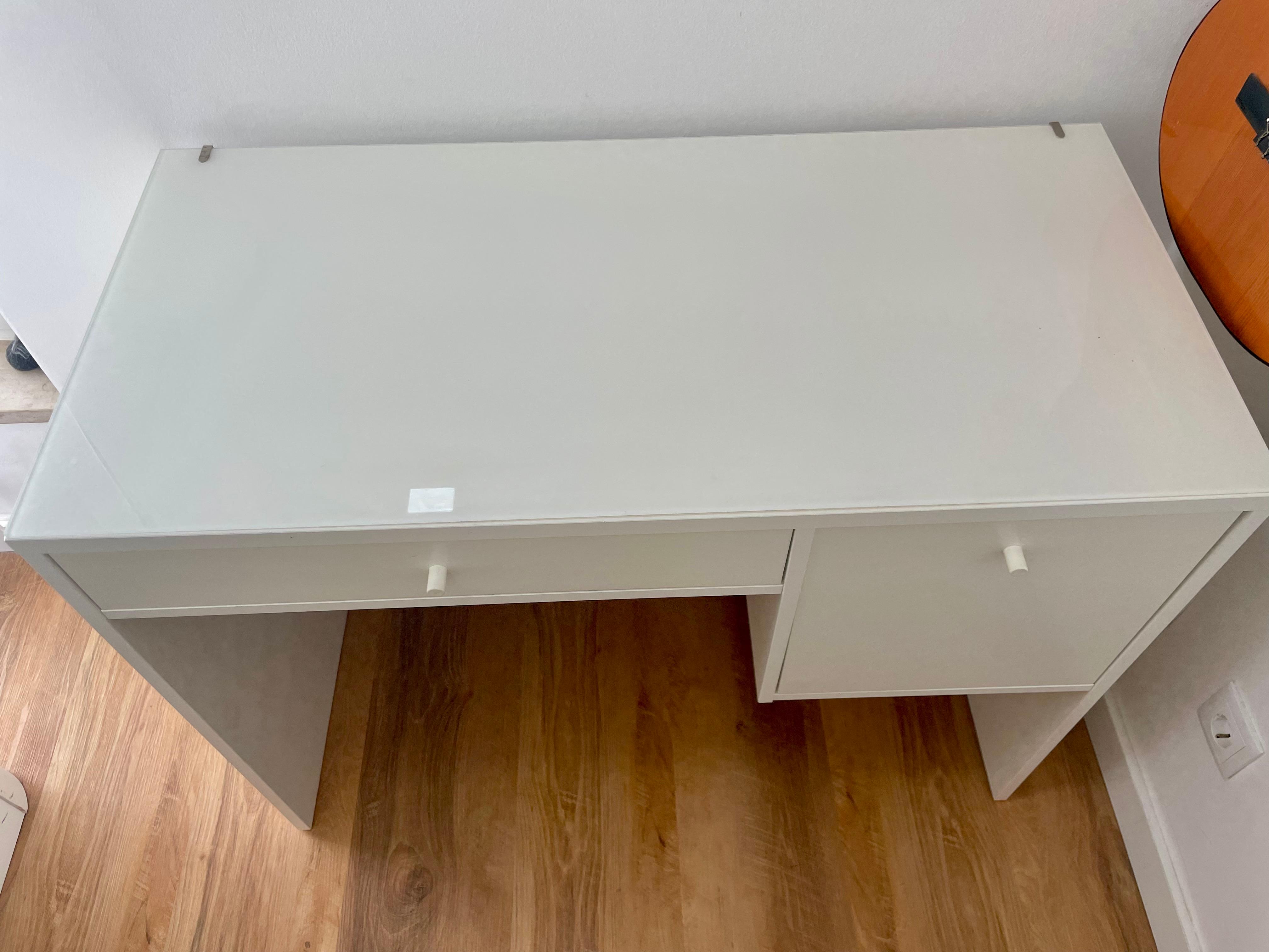 Seller photo