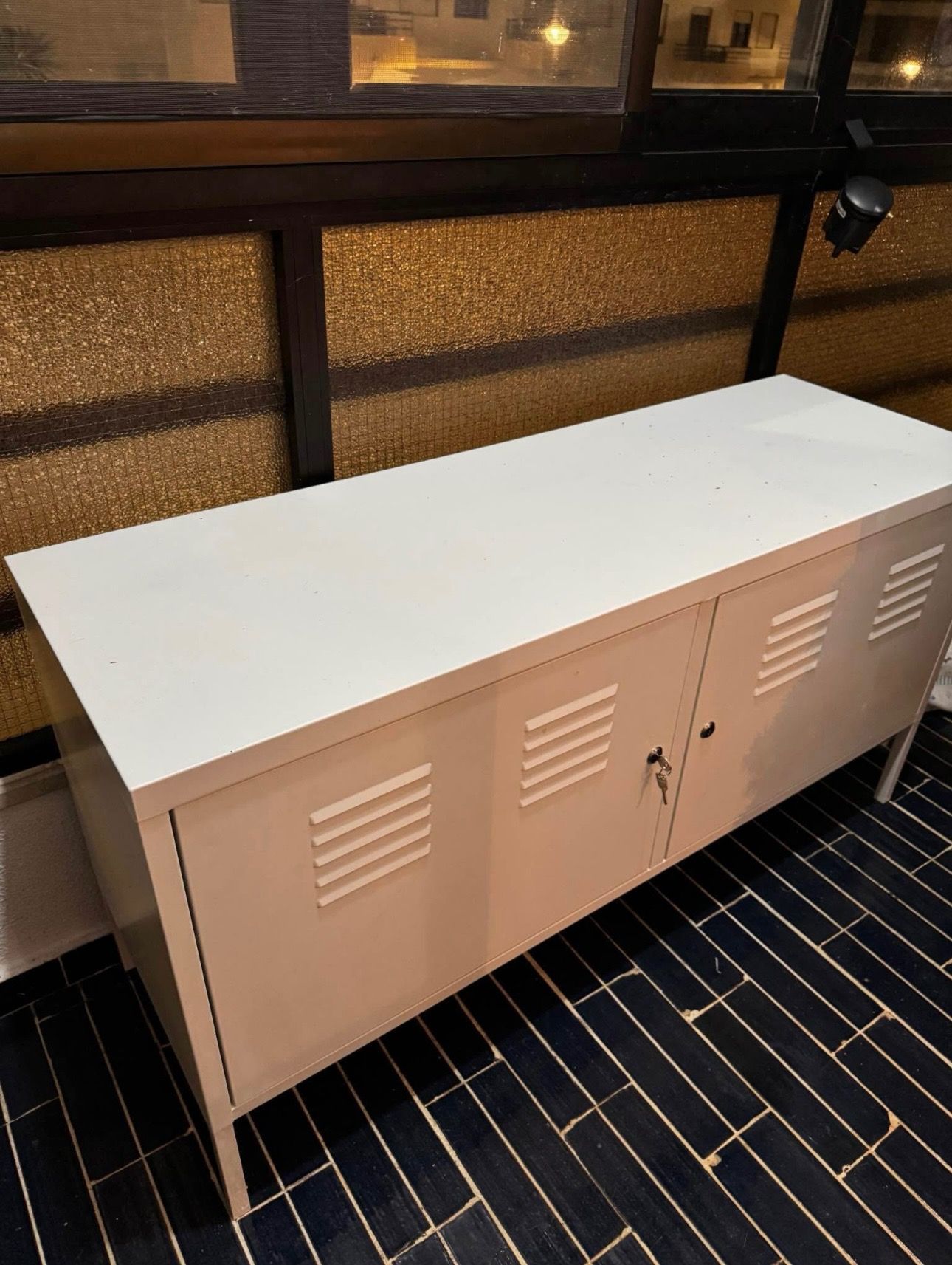 Seller photo