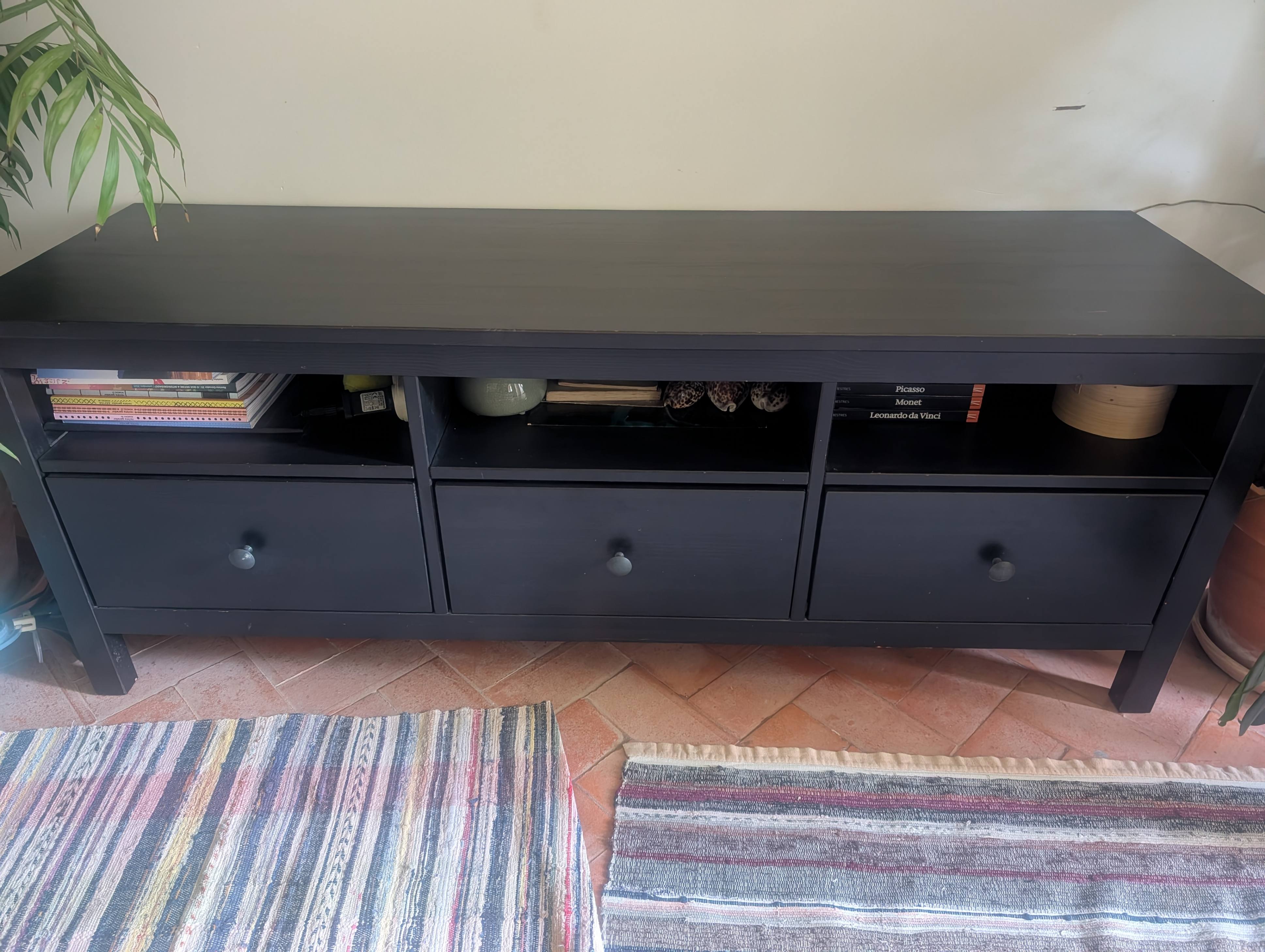 Seller photo