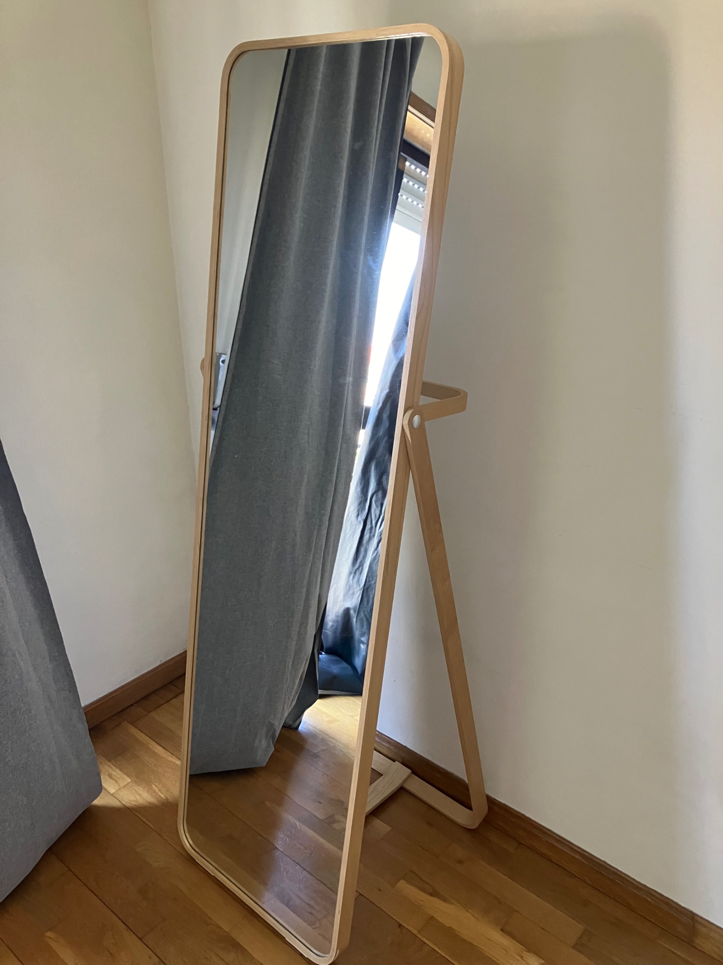 Seller photo