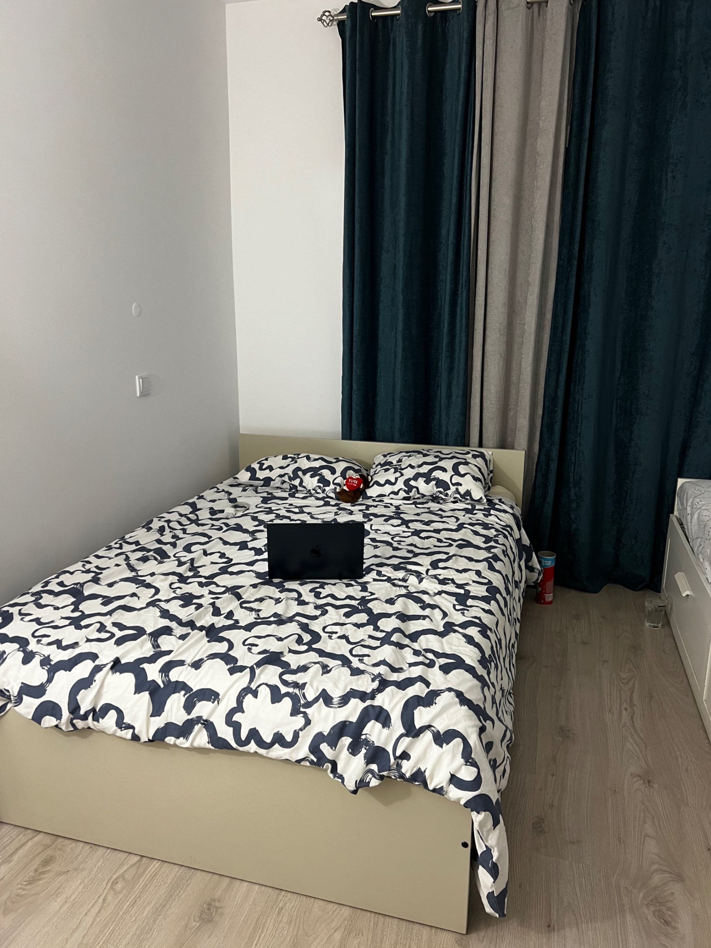 Seller photo