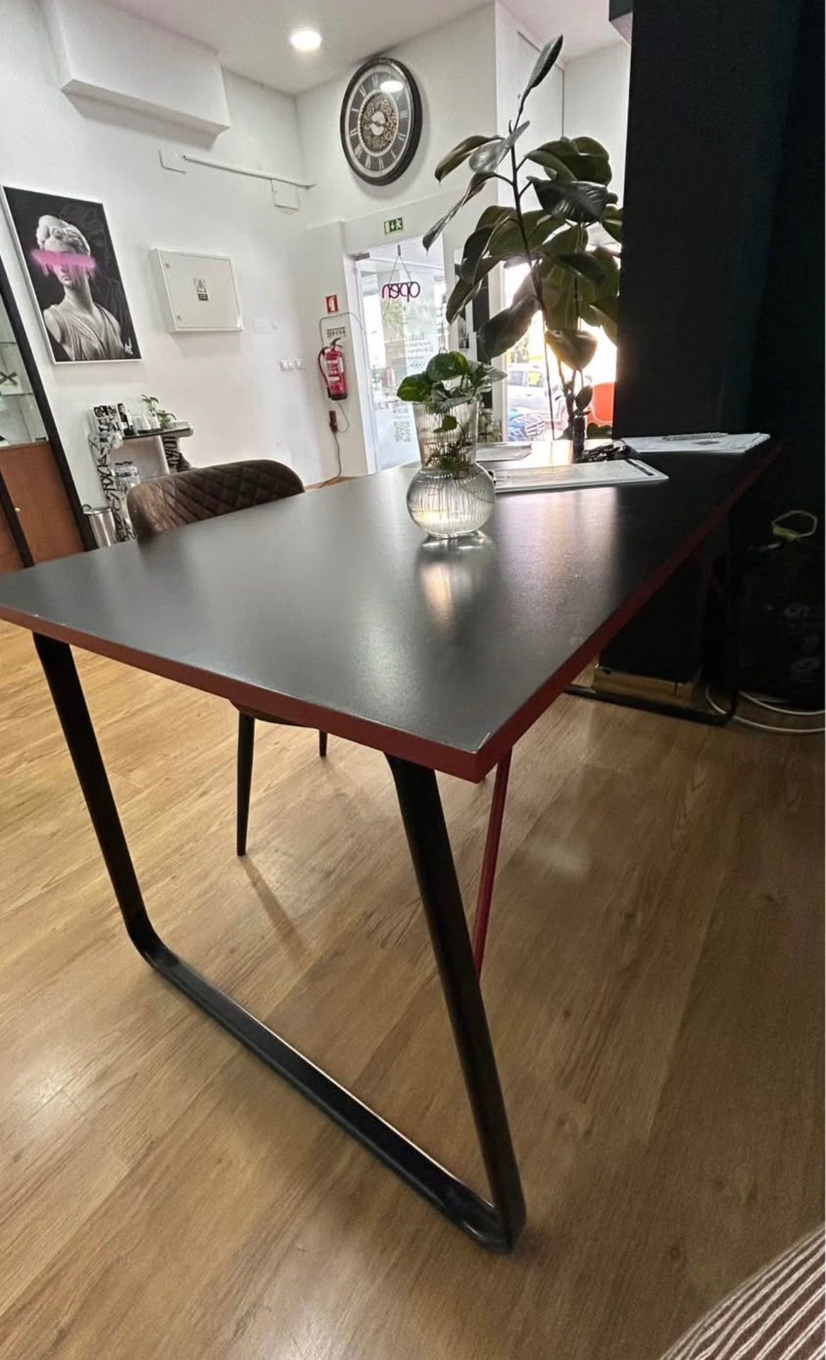 Seller photo