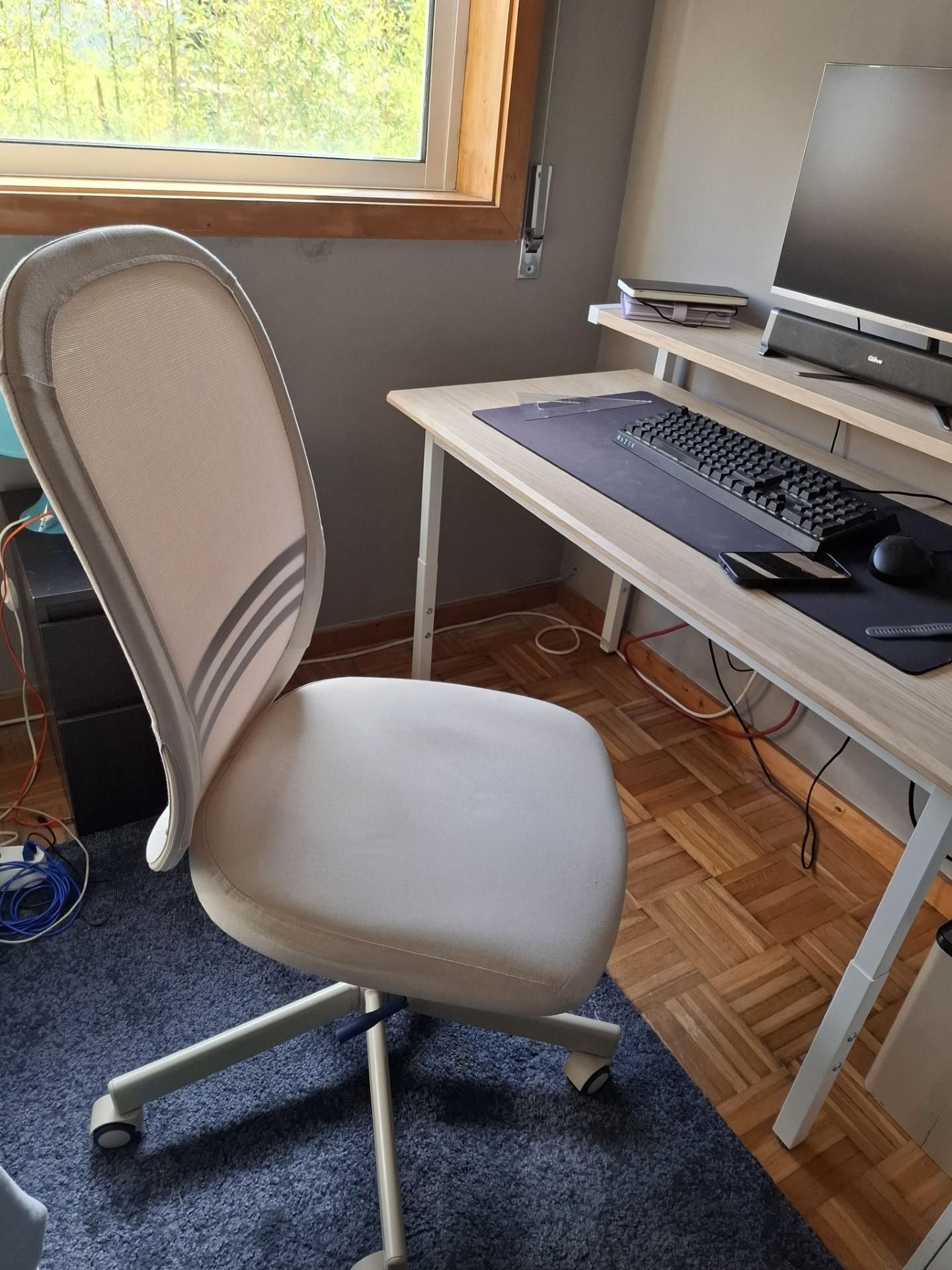 Seller photo