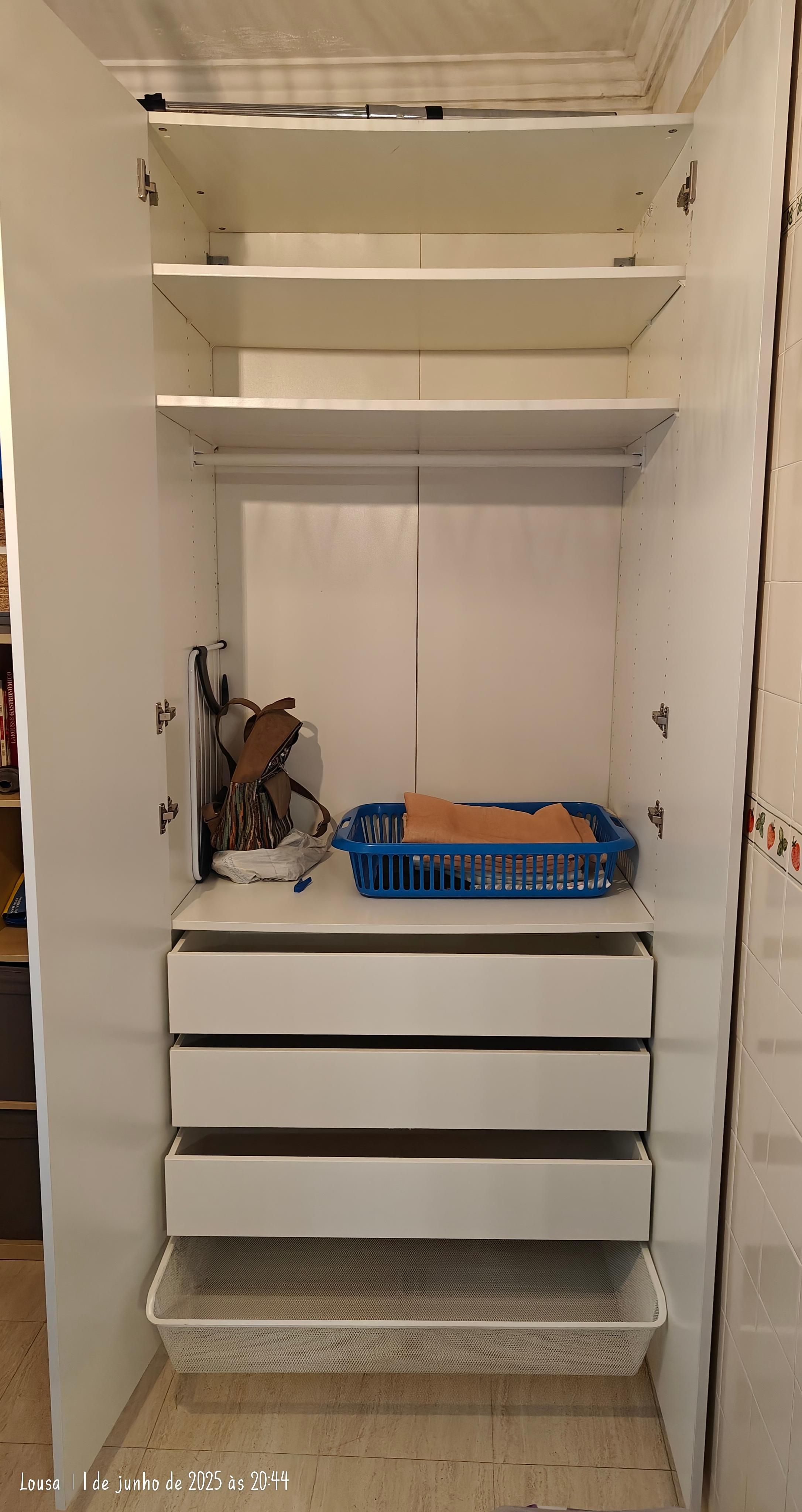 Seller photo