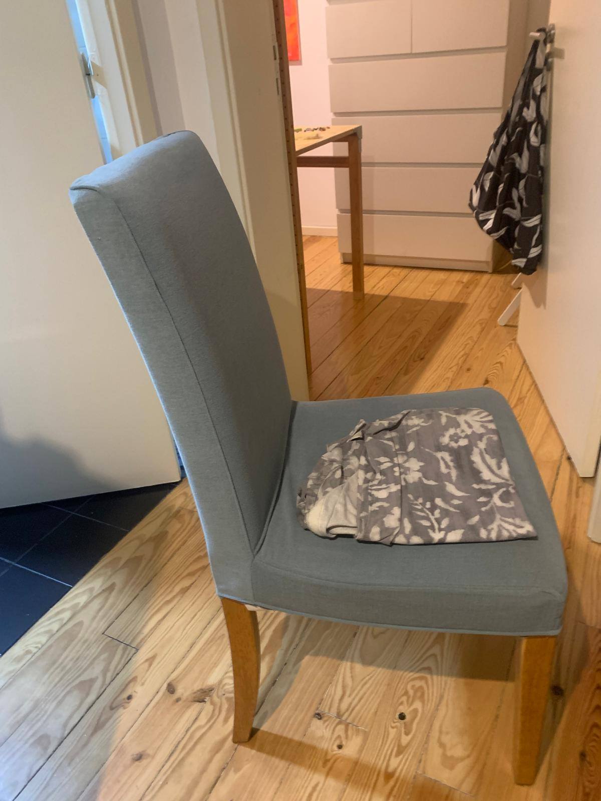 Seller photo